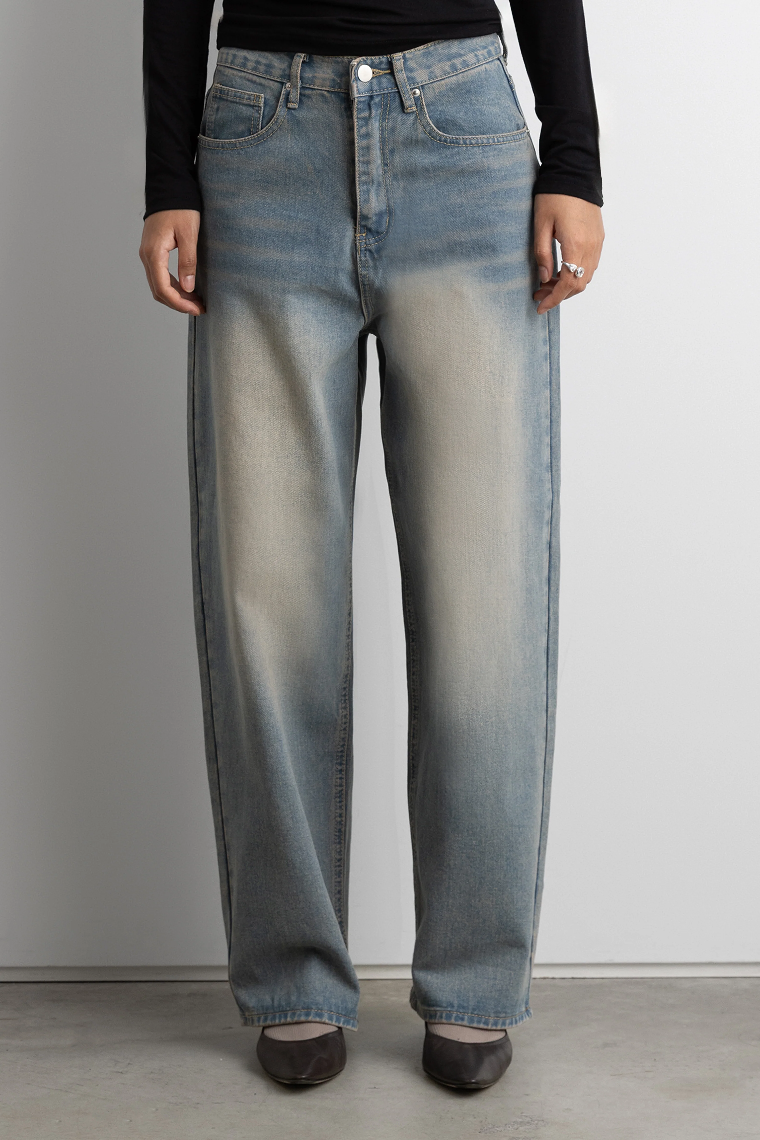 27" VINTAGE WASH REGULAR DENIM JEAN - Image 5