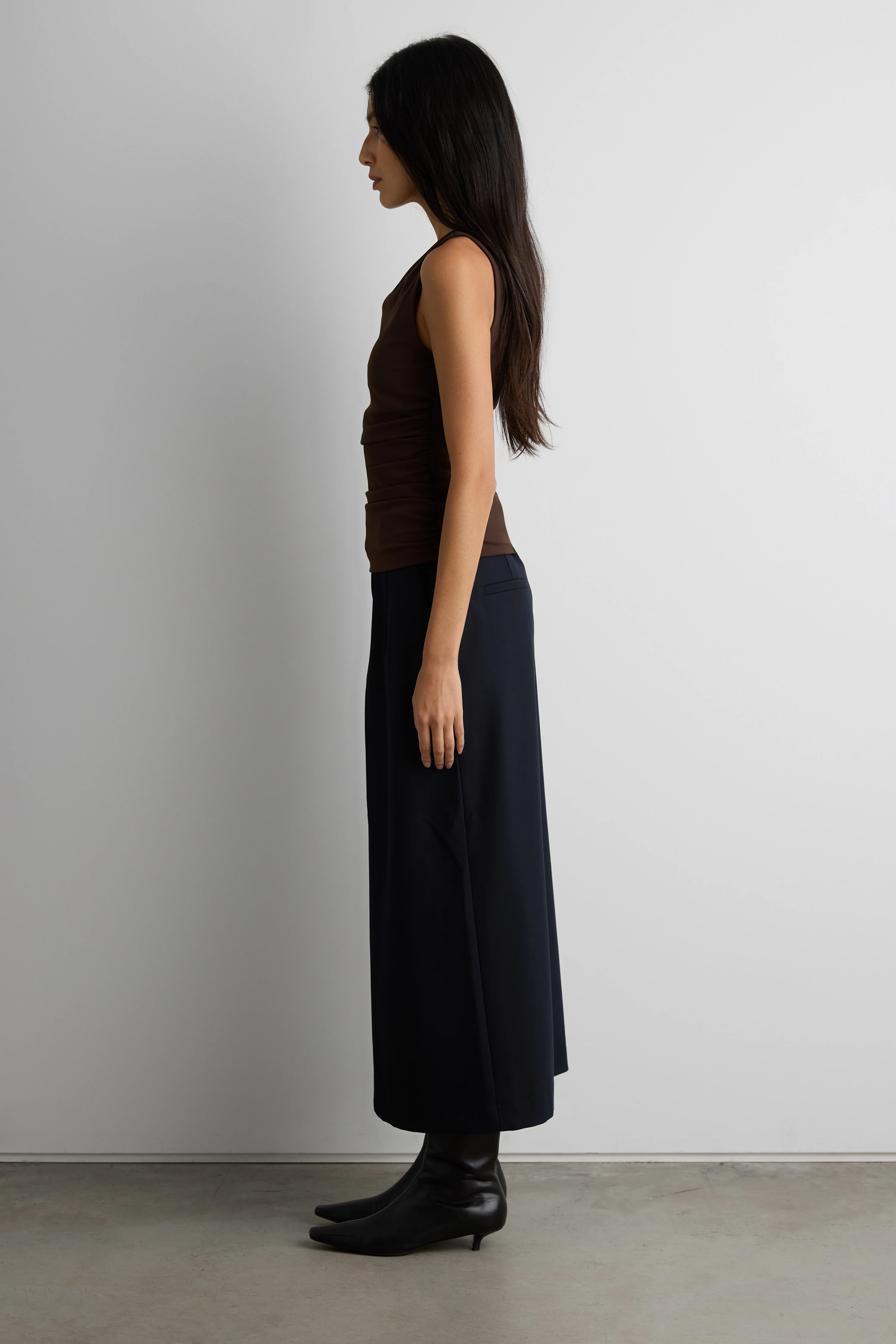 ASYMMETRICAL NECKLINE CROPPED TOP - Image 3