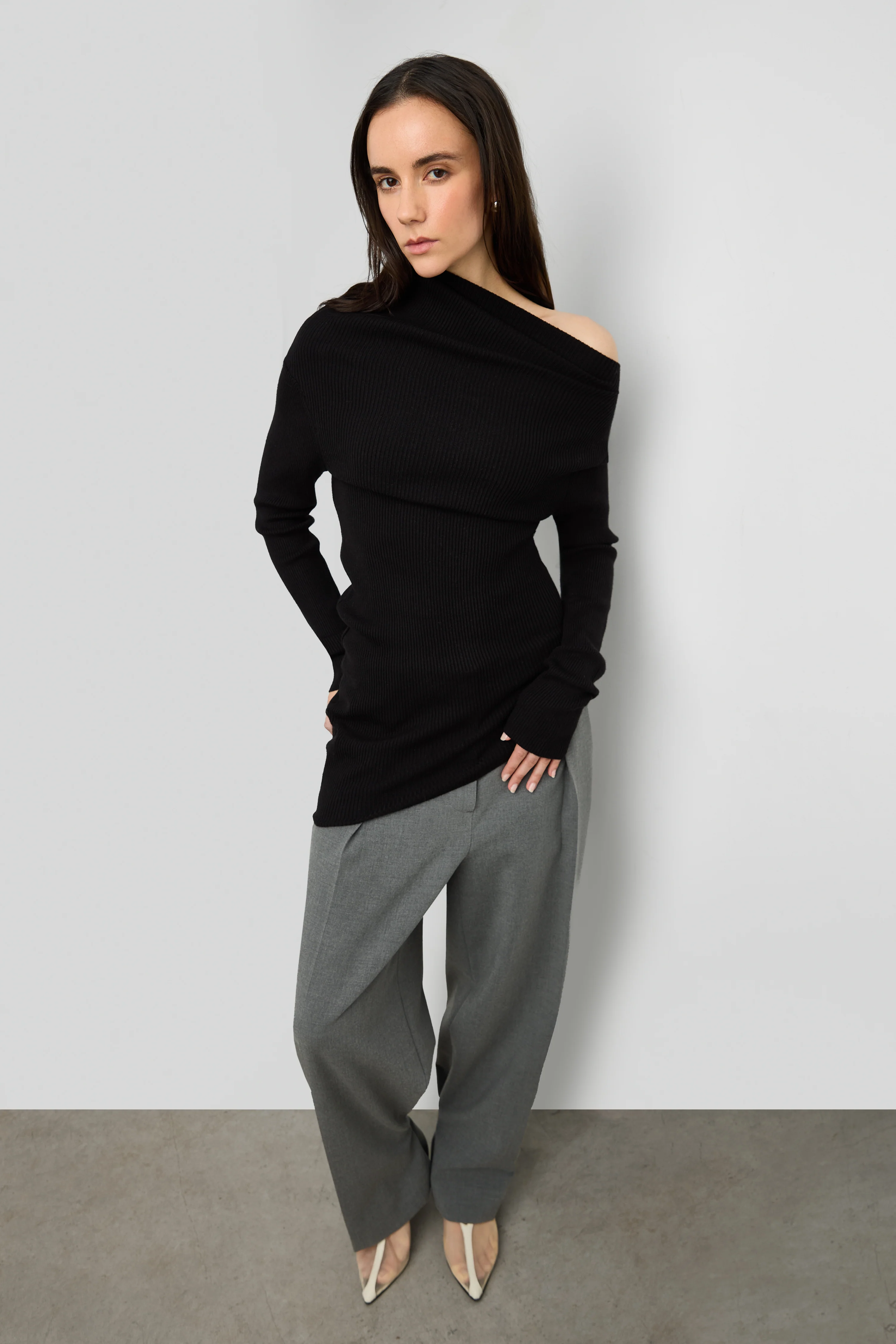 ASYMMETRICAL OFF-SHOULDER RIBBED KNIT TOP - Image 3