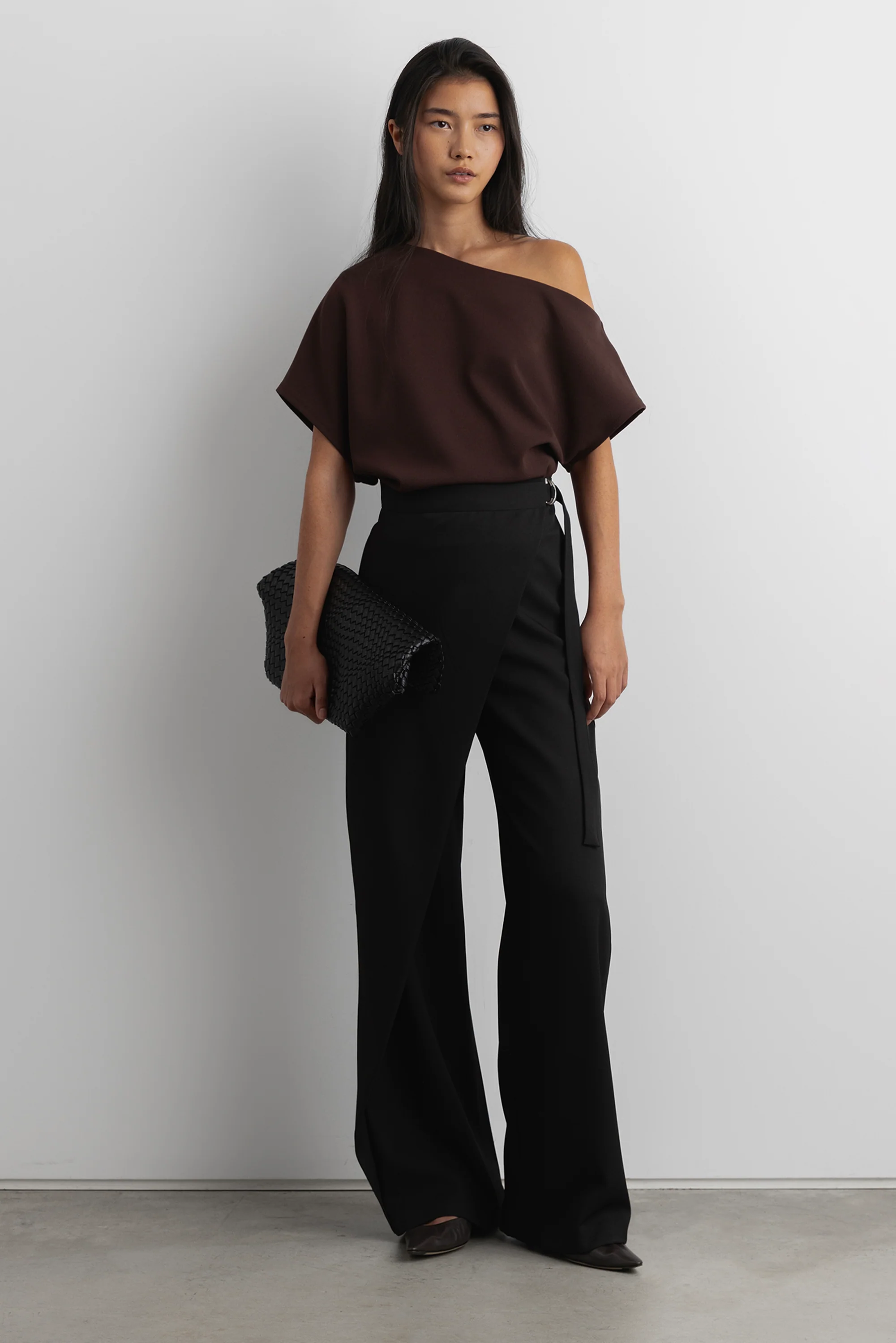 ASYMMETRICAL OFF SHOULDER TOP - Image 2
