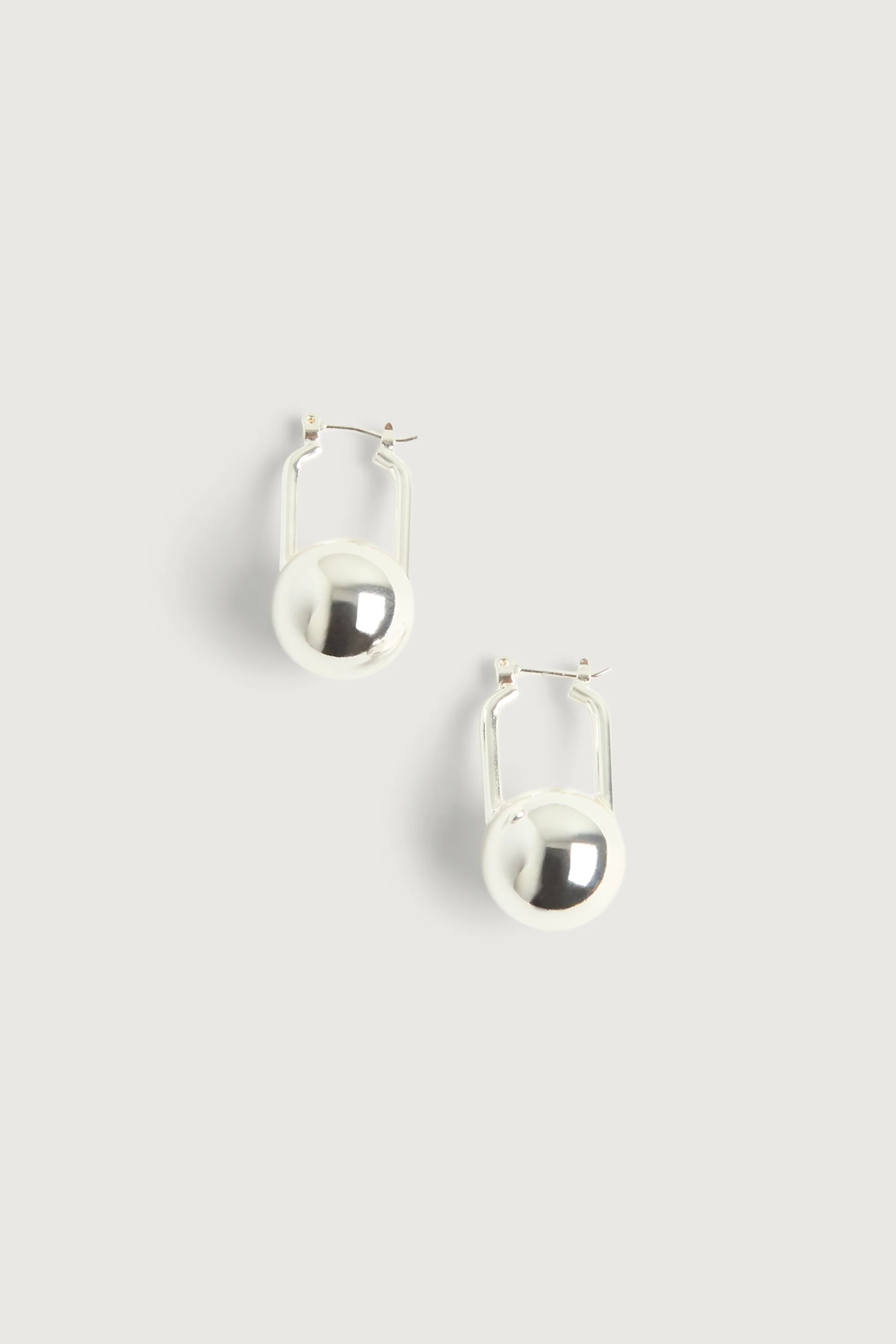 BALL HOOP EARRINGS - Image 4