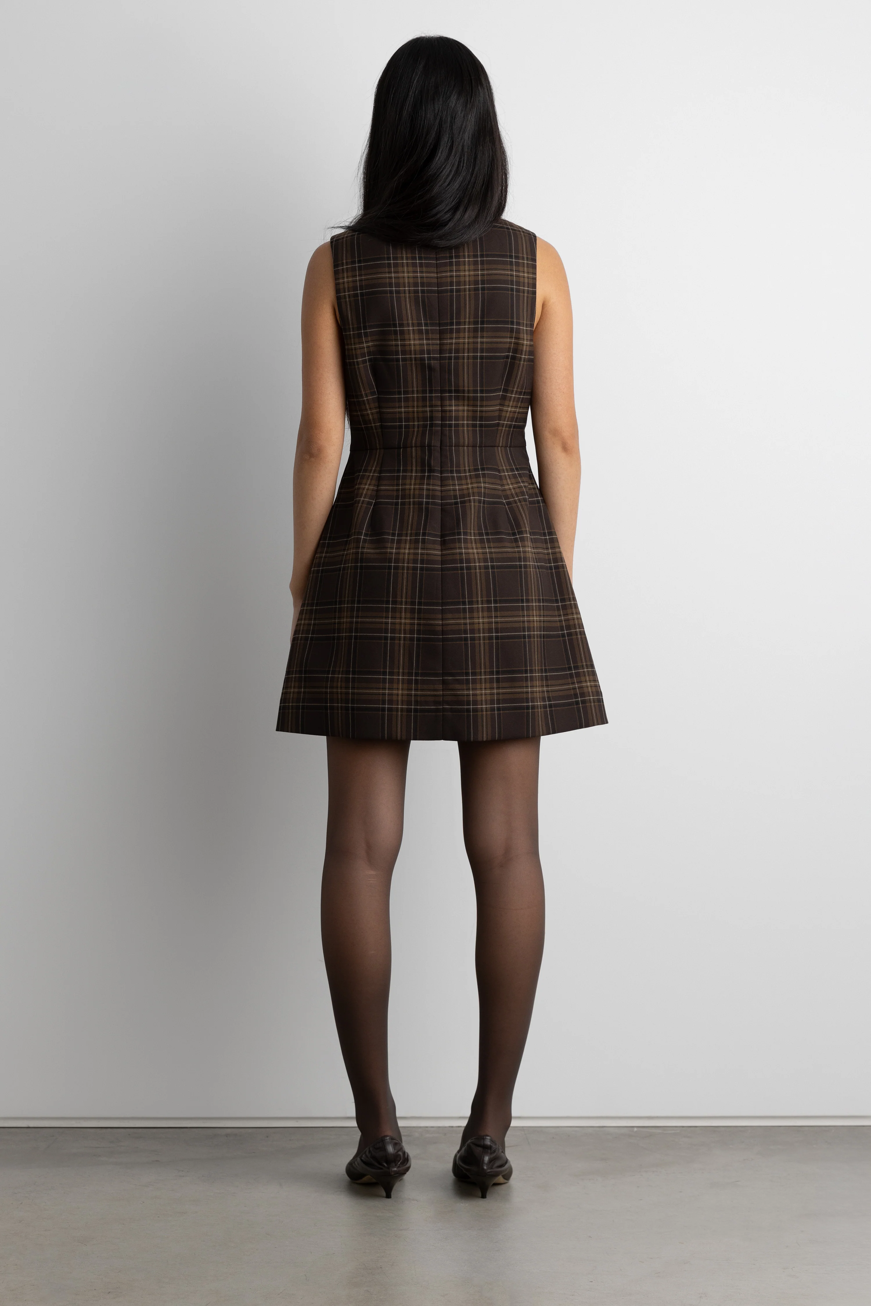 BOAT NECK MINI DRESS WITH POCKETS - Image 11