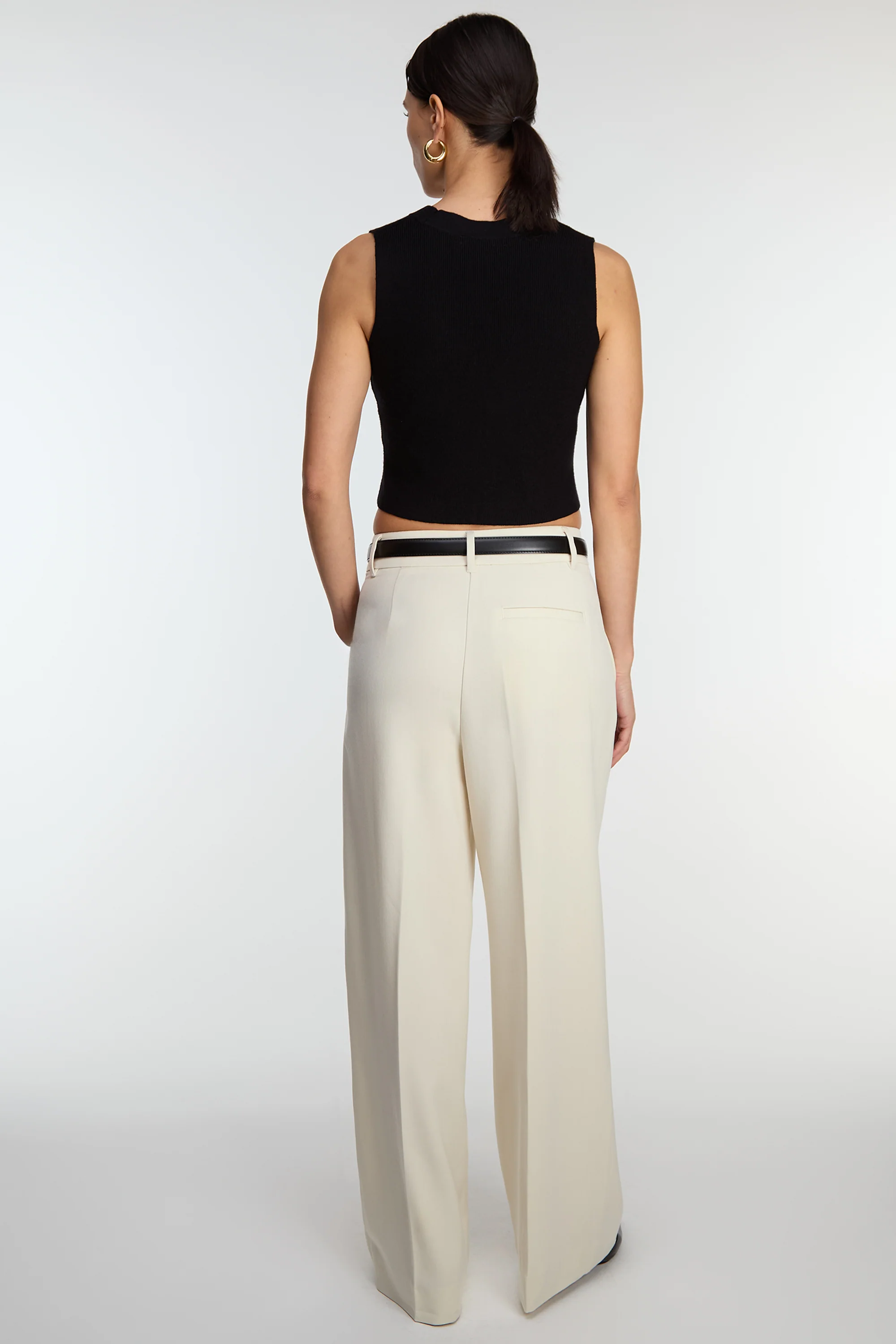 BUTTON FRONT KNIT VEST - Image 4