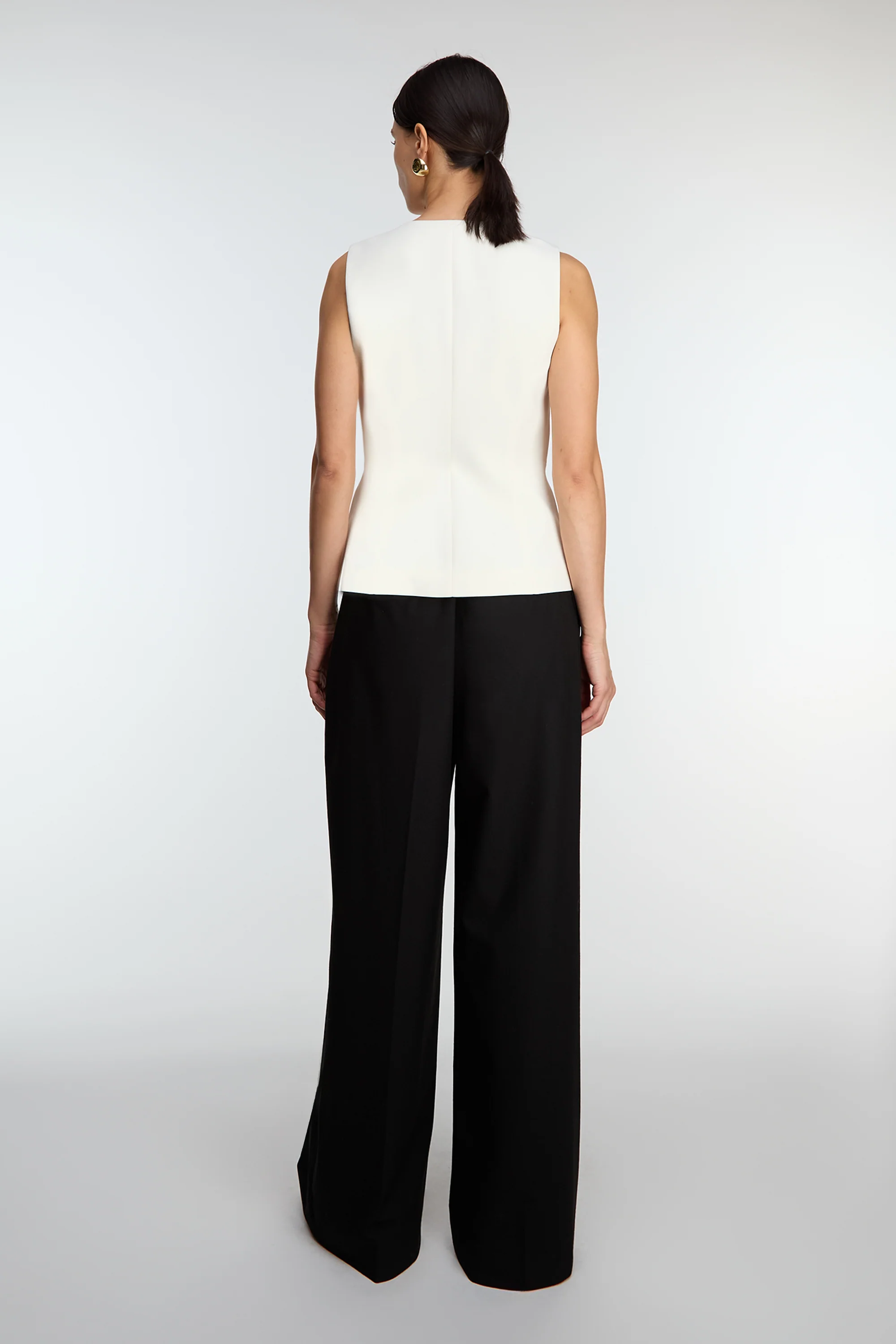 BUTTON FRONT SUITING VEST - Image 9
