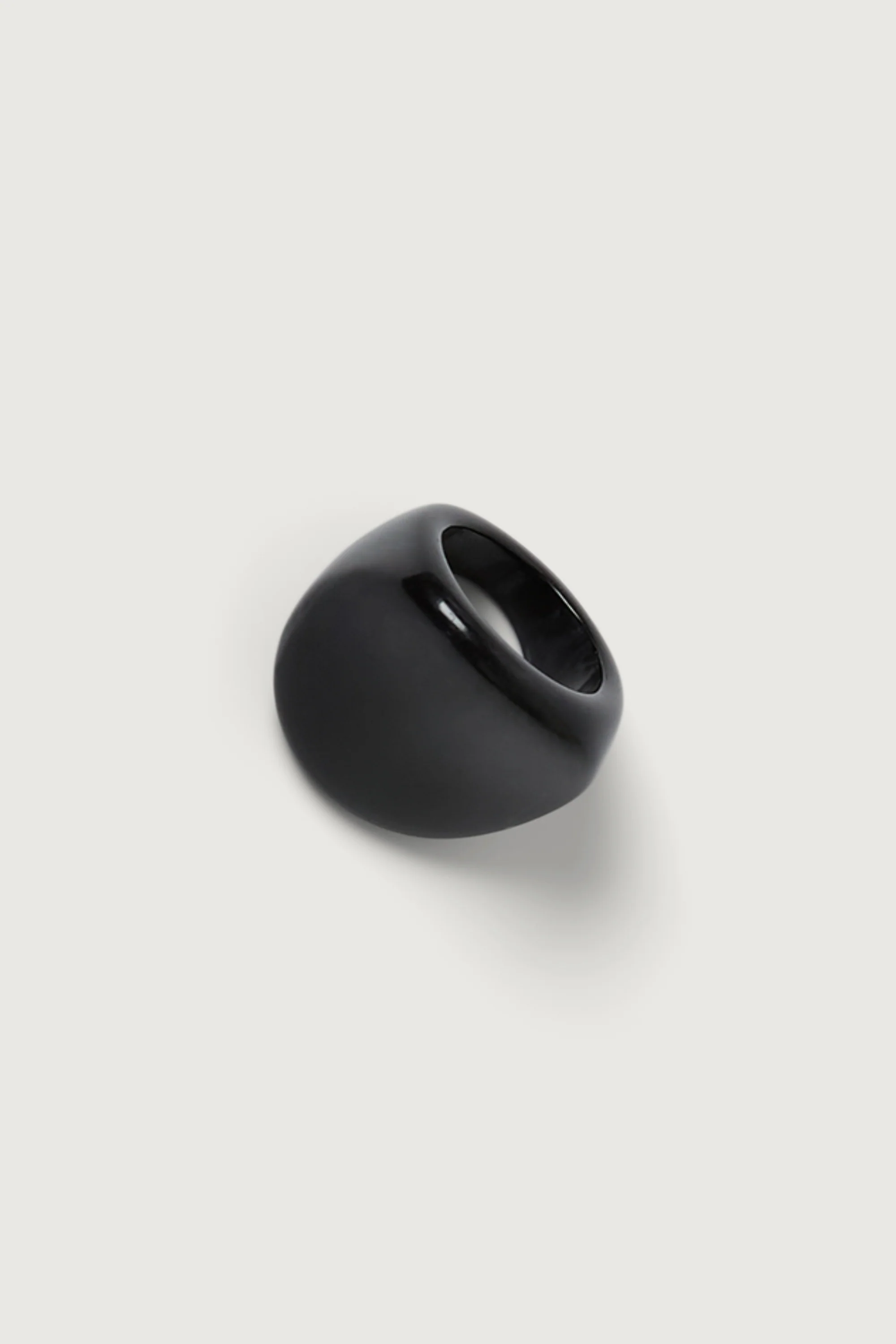 CHUNKY RESIN DOME RING