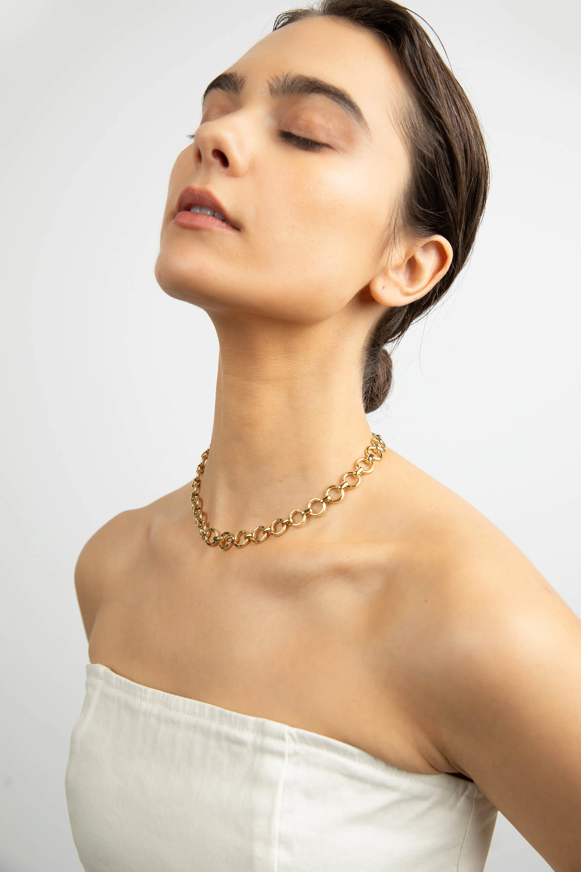 CIRCLE CHAIN NECKLACE - Image 3
