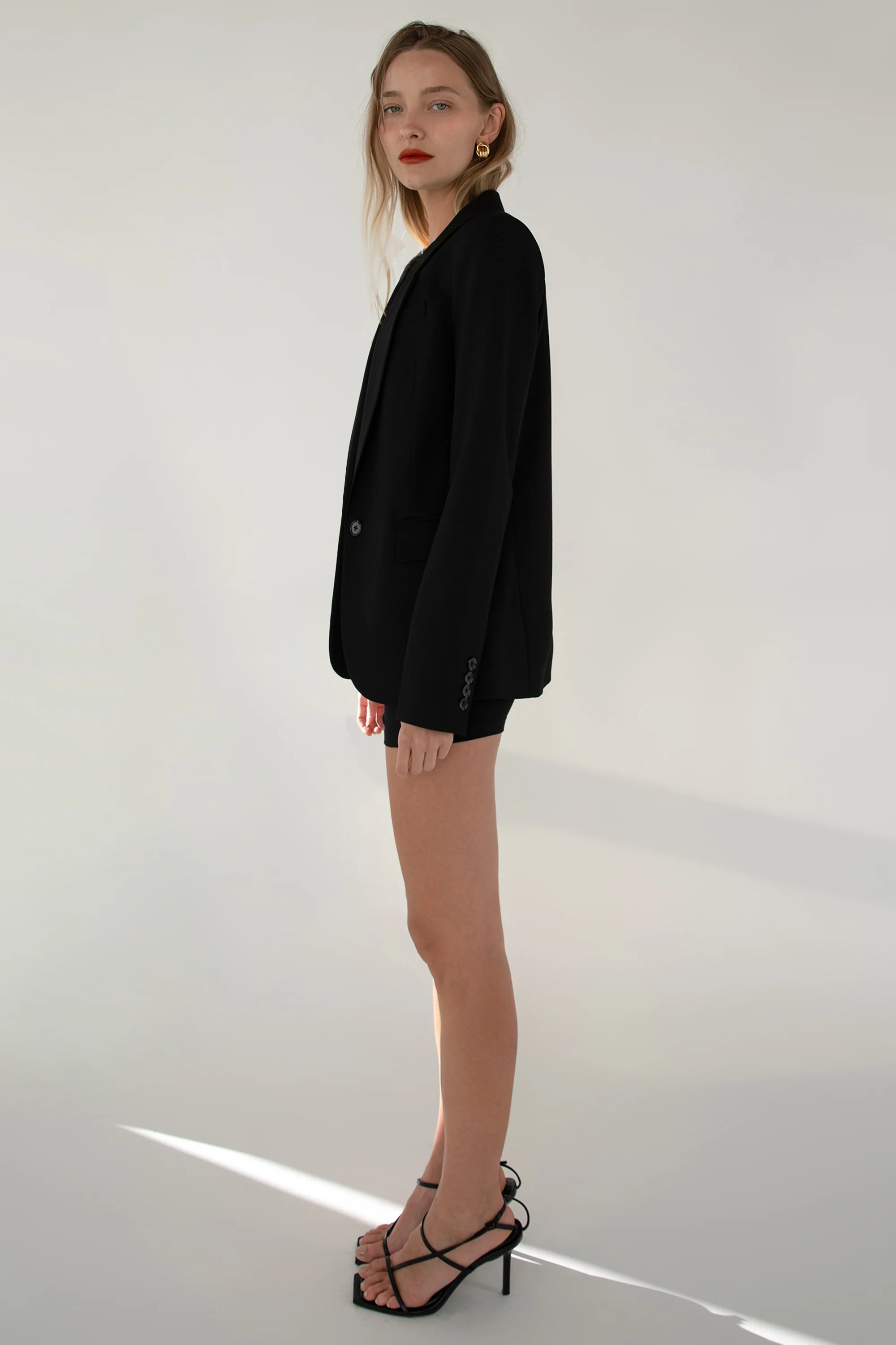 CLASSIC FIT SUITING BLAZER - Image 12