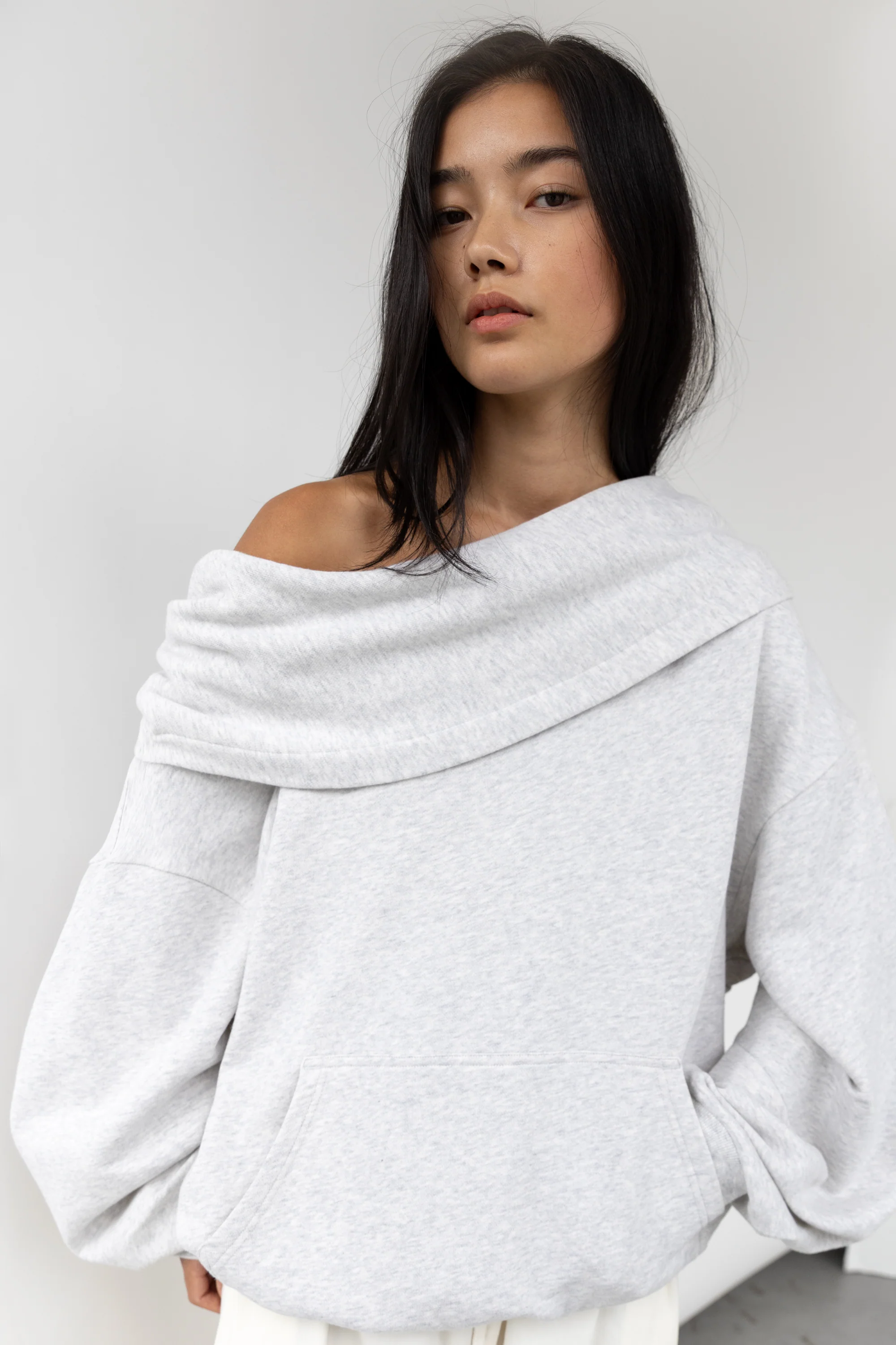SLOUCHY OVERSIZED HOODIE - Image 23