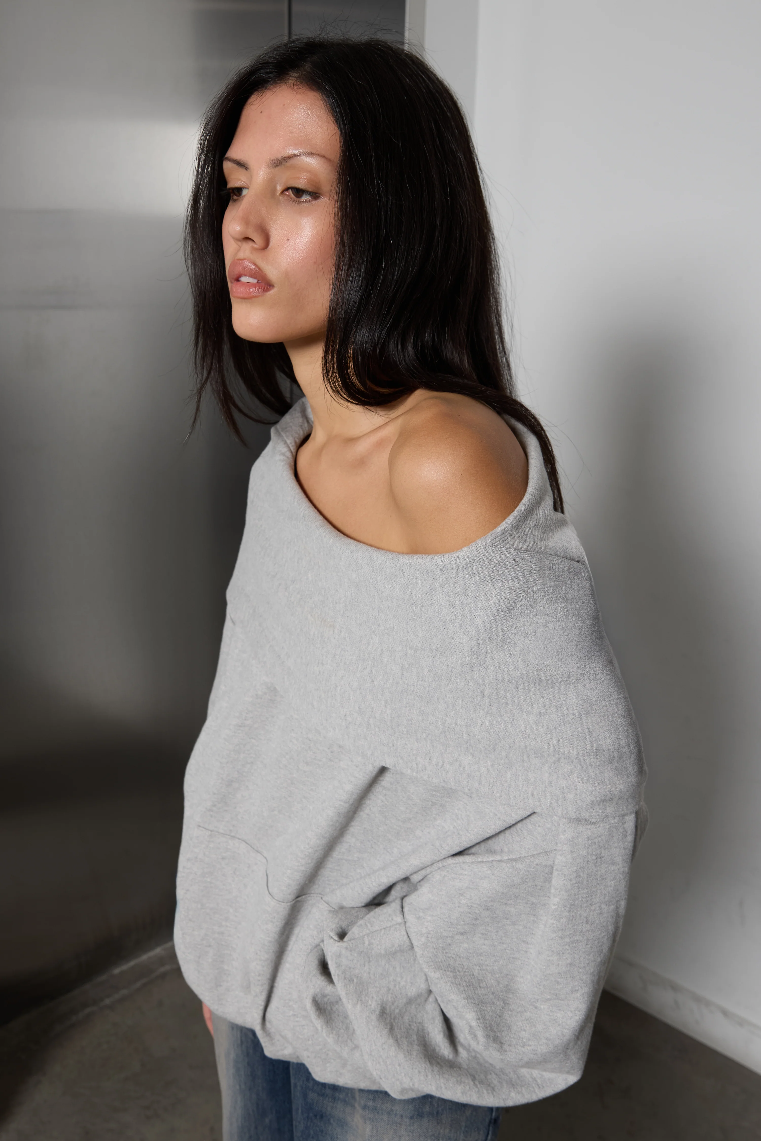 SLOUCHY OVERSIZED HOODIE - Image 6