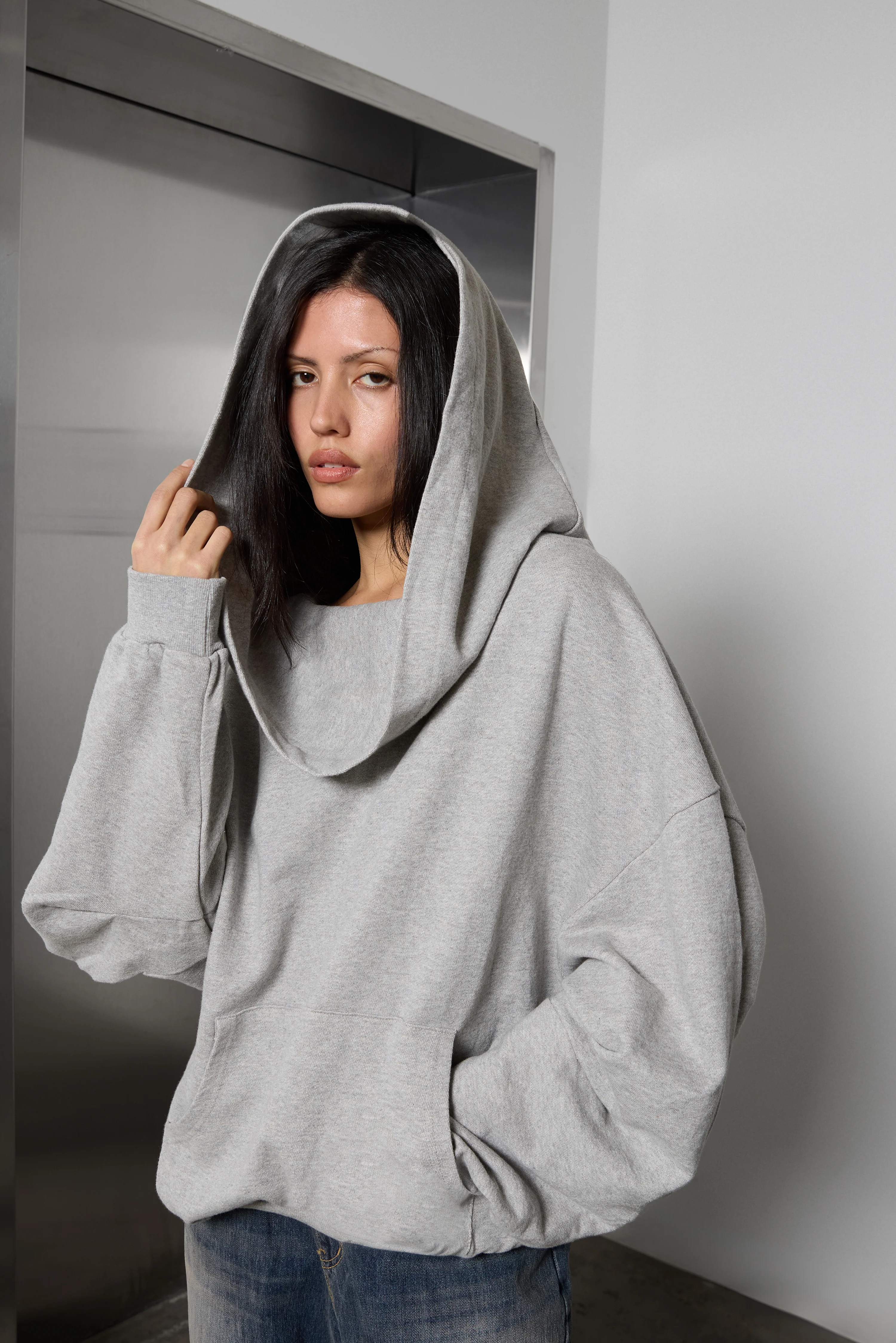 SLOUCHY OVERSIZED HOODIE - Image 7
