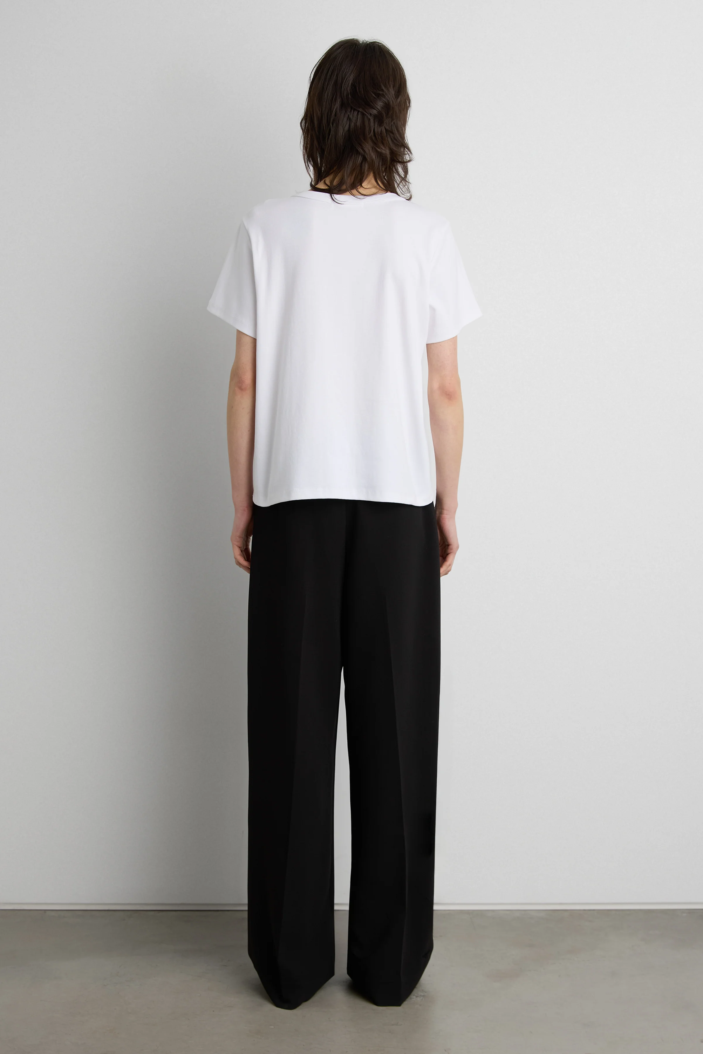 MIDWEIGHT COTTON CREWNECK T-SHIRT - Image 4