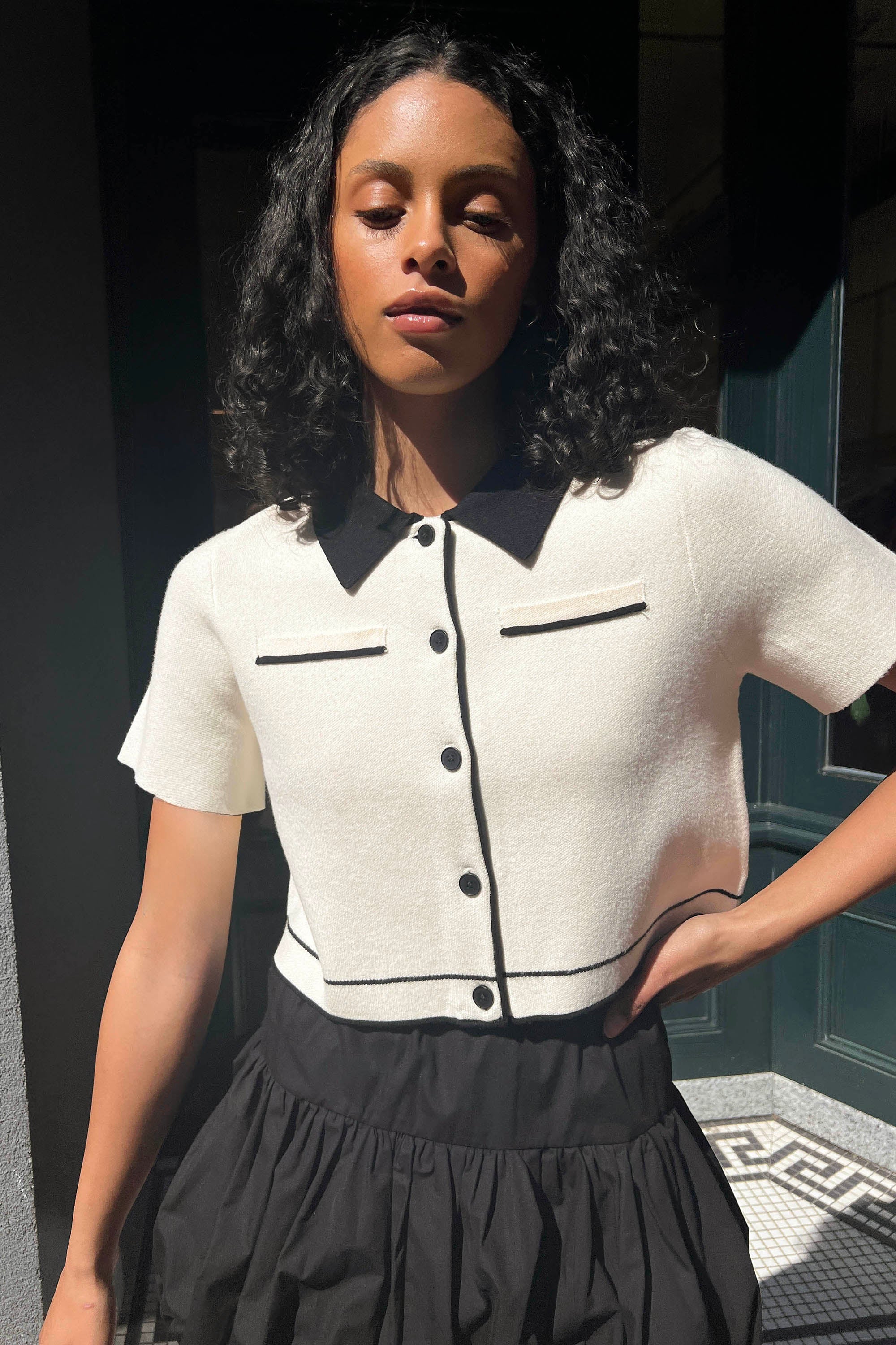 CROPPED KNIT CONTRAST TRIM TOP - Image 11