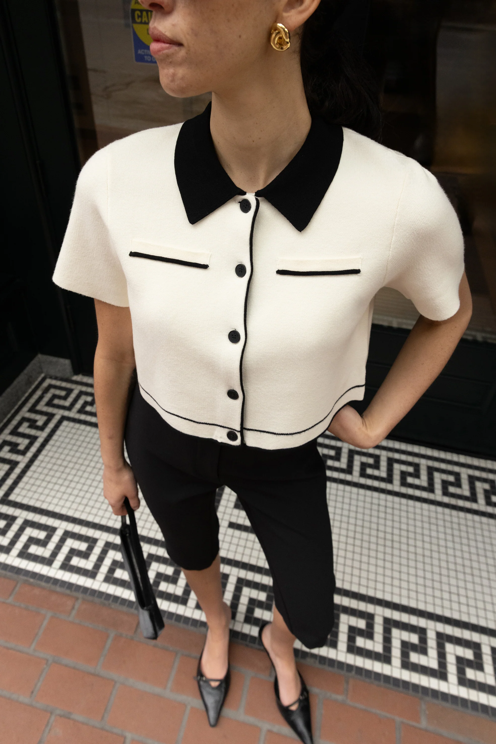 CROPPED KNIT CONTRAST TRIM TOP - Image 3