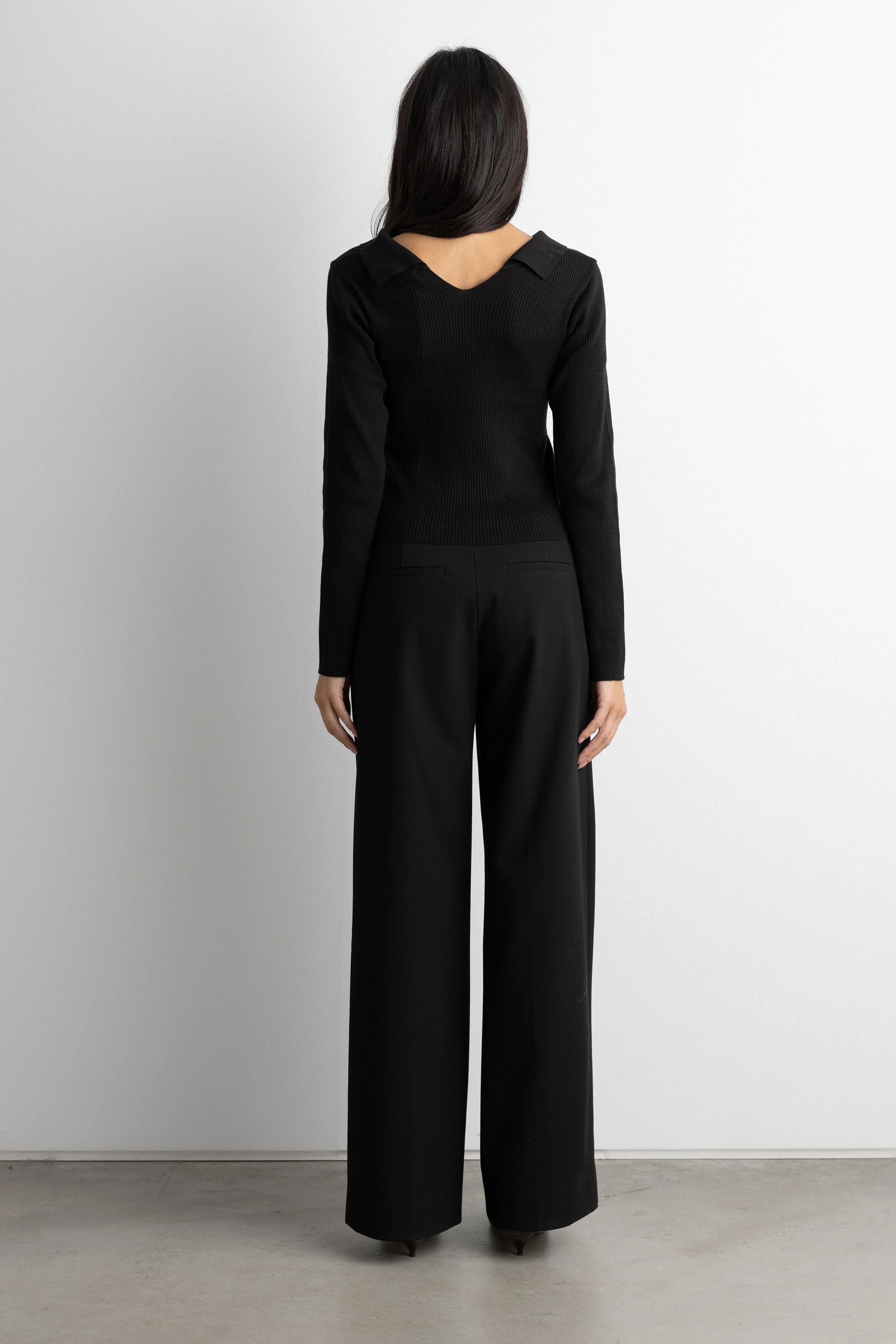 CROSSOVER COLLARED SWEATER - Image 3