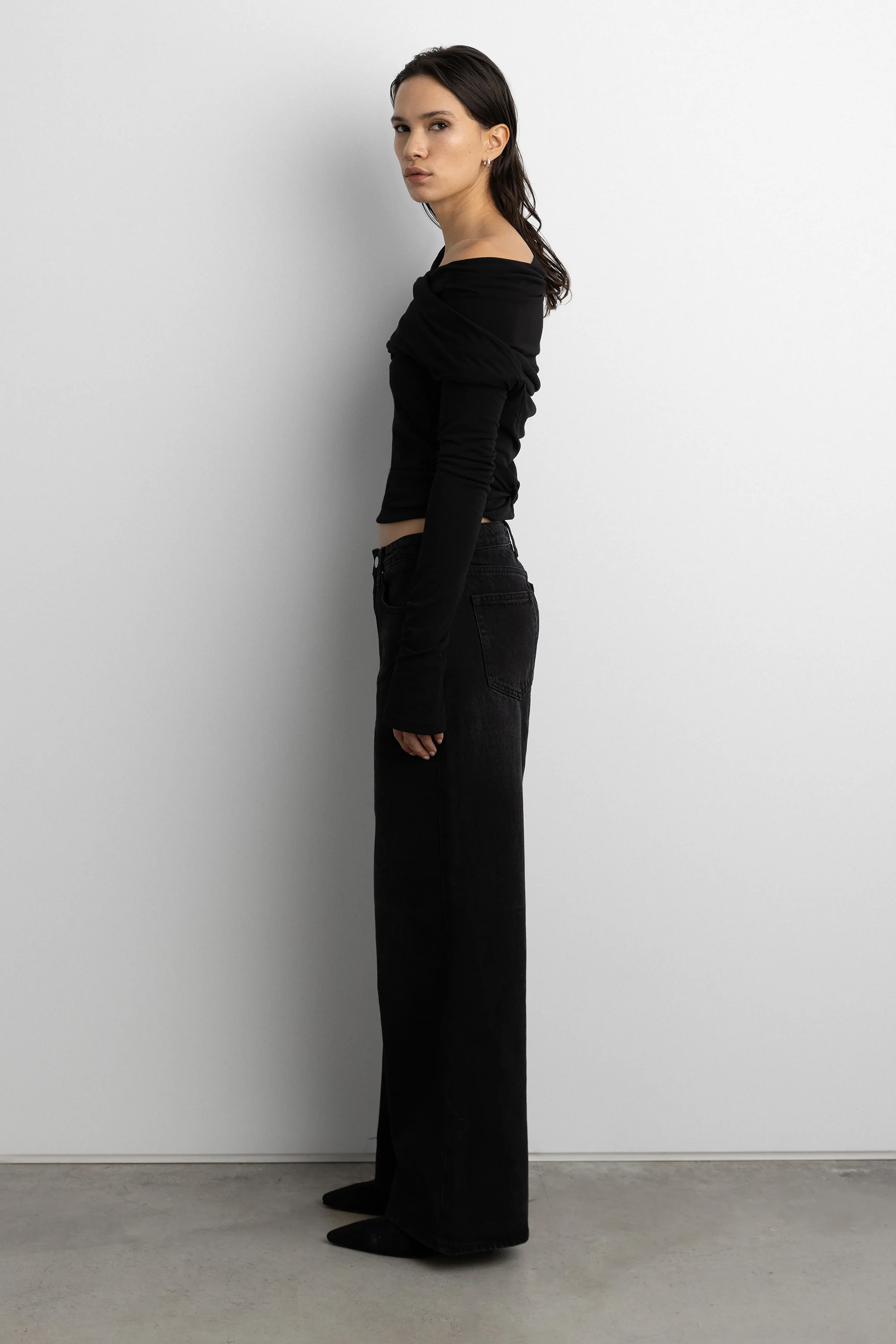 DRAPED OFF-SHOULDER TOP - Image 3