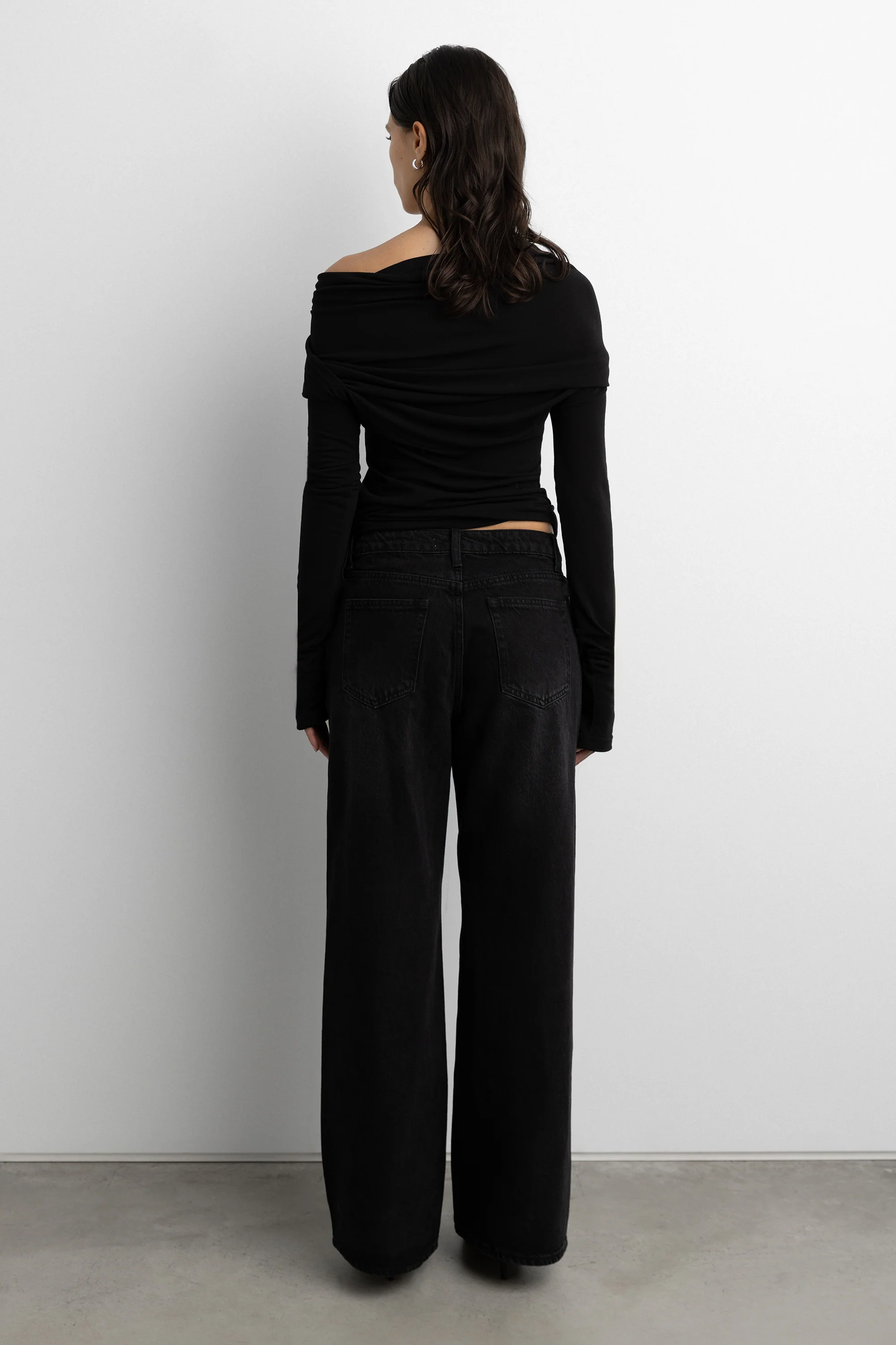 DRAPED OFF-SHOULDER TOP - Image 4