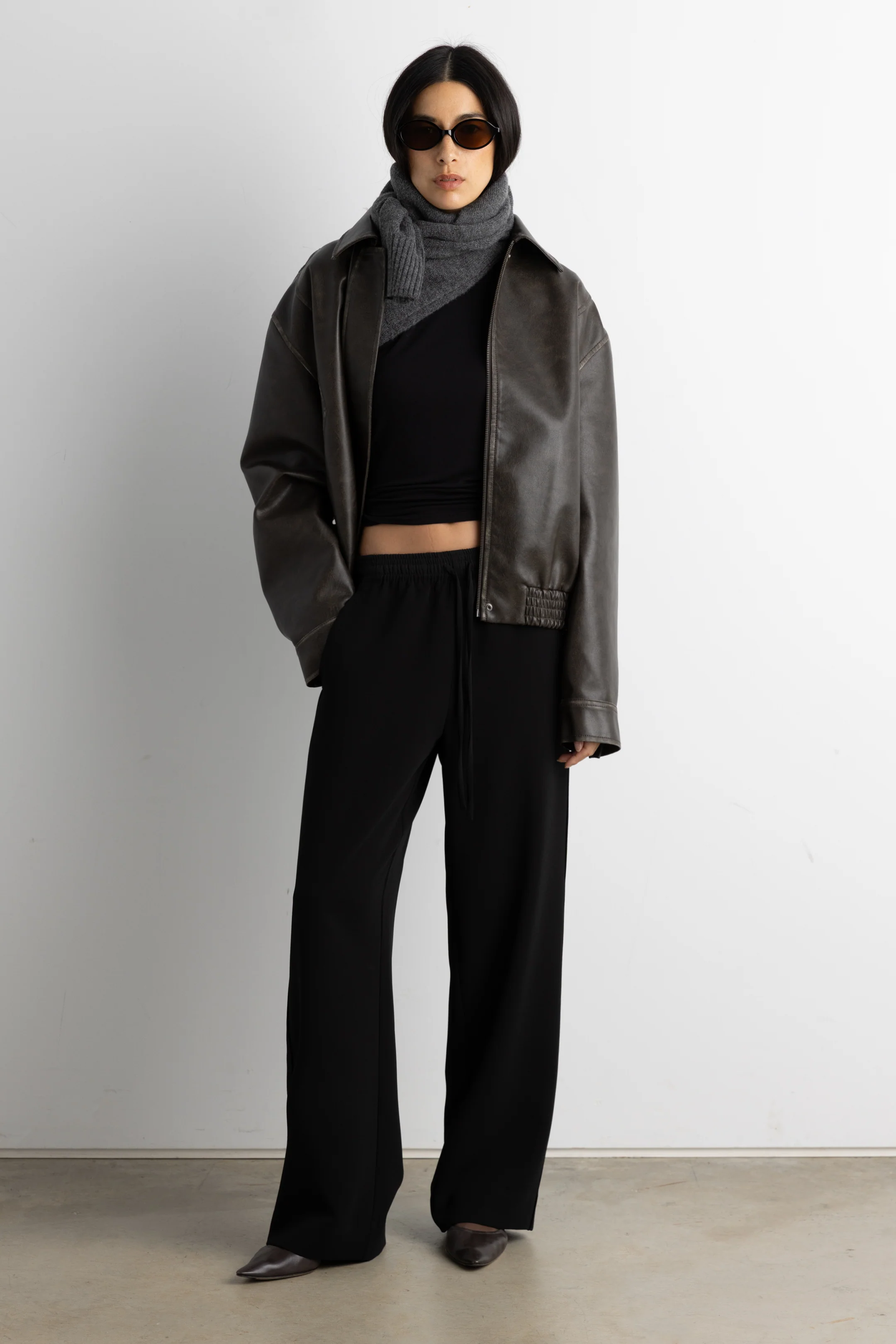DRAWSTRING WAIST FLOWY PANT - Image 2