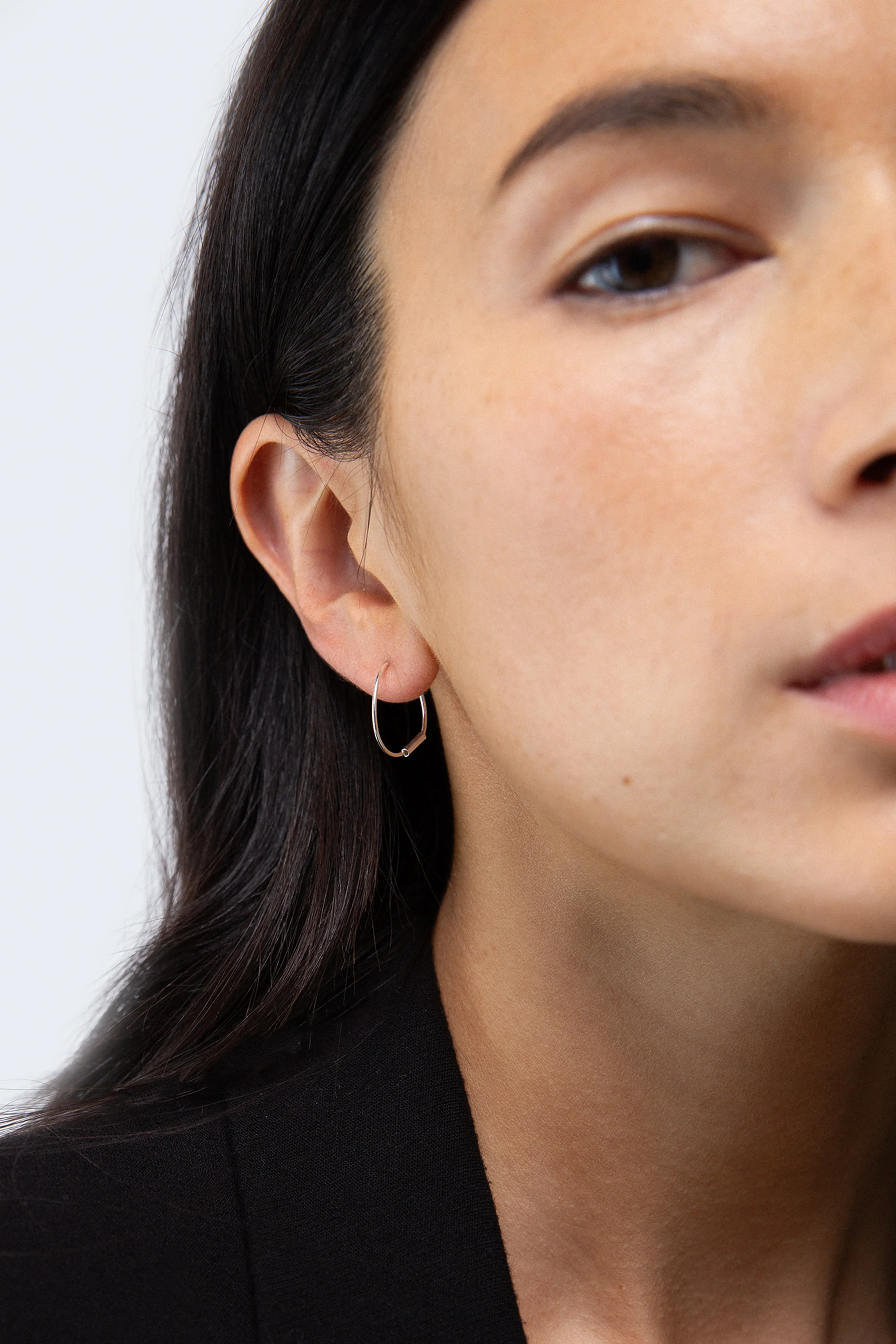 SMALL DAINTY HOOP - Image 4