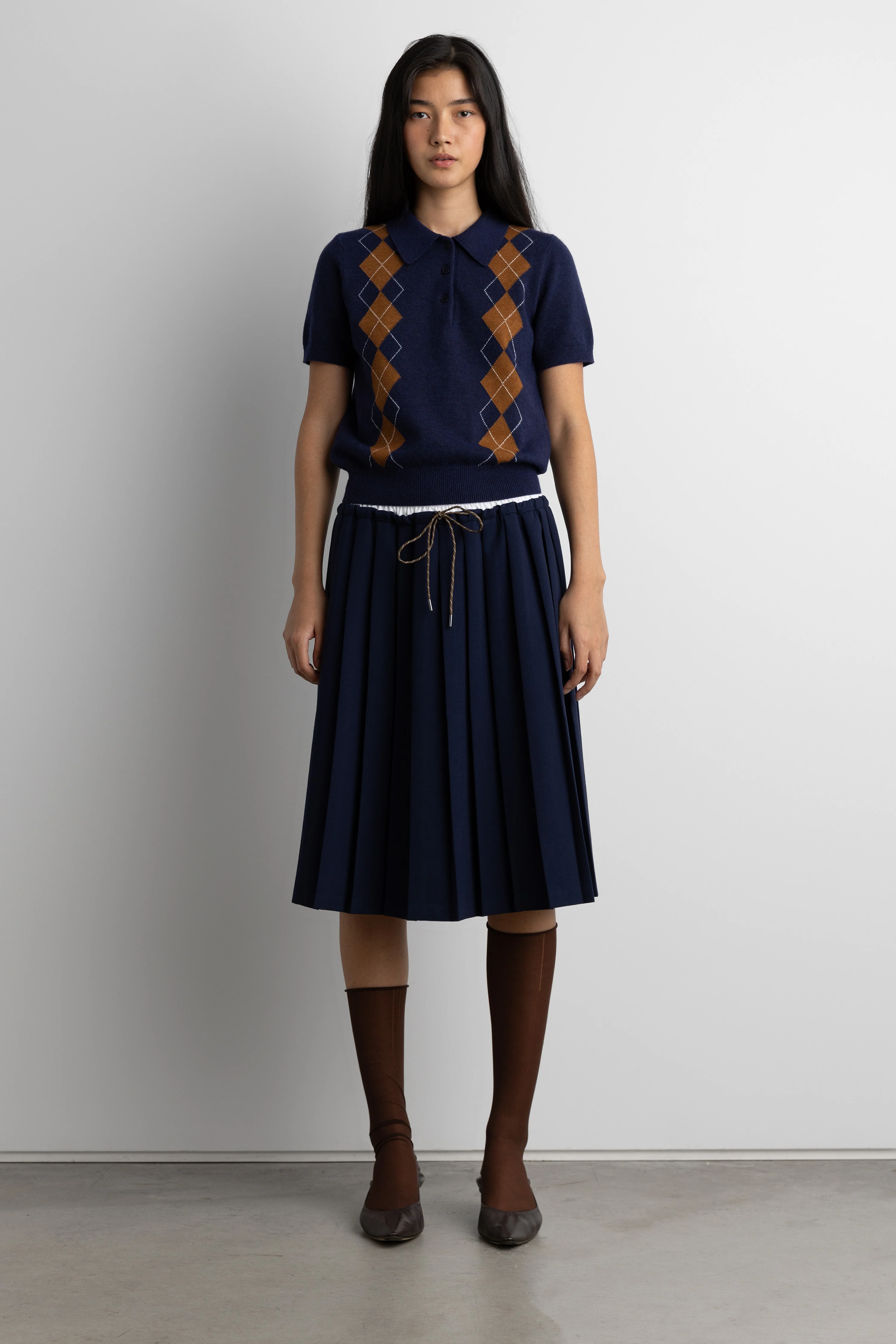 EXPOSED WAIST PLEATED MIDI SKIRT - Image 3