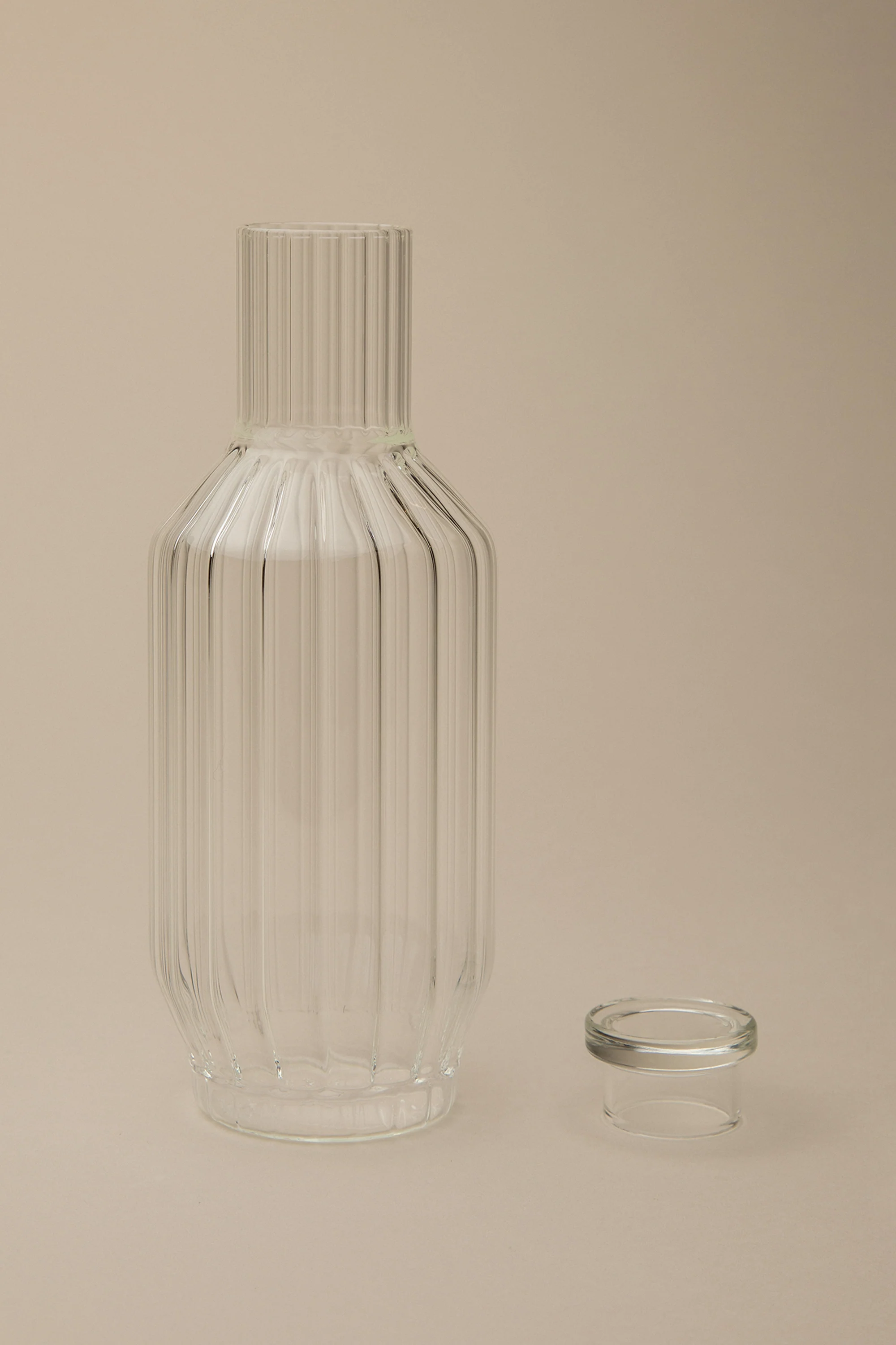 FLUTED CARAFE - Image 5