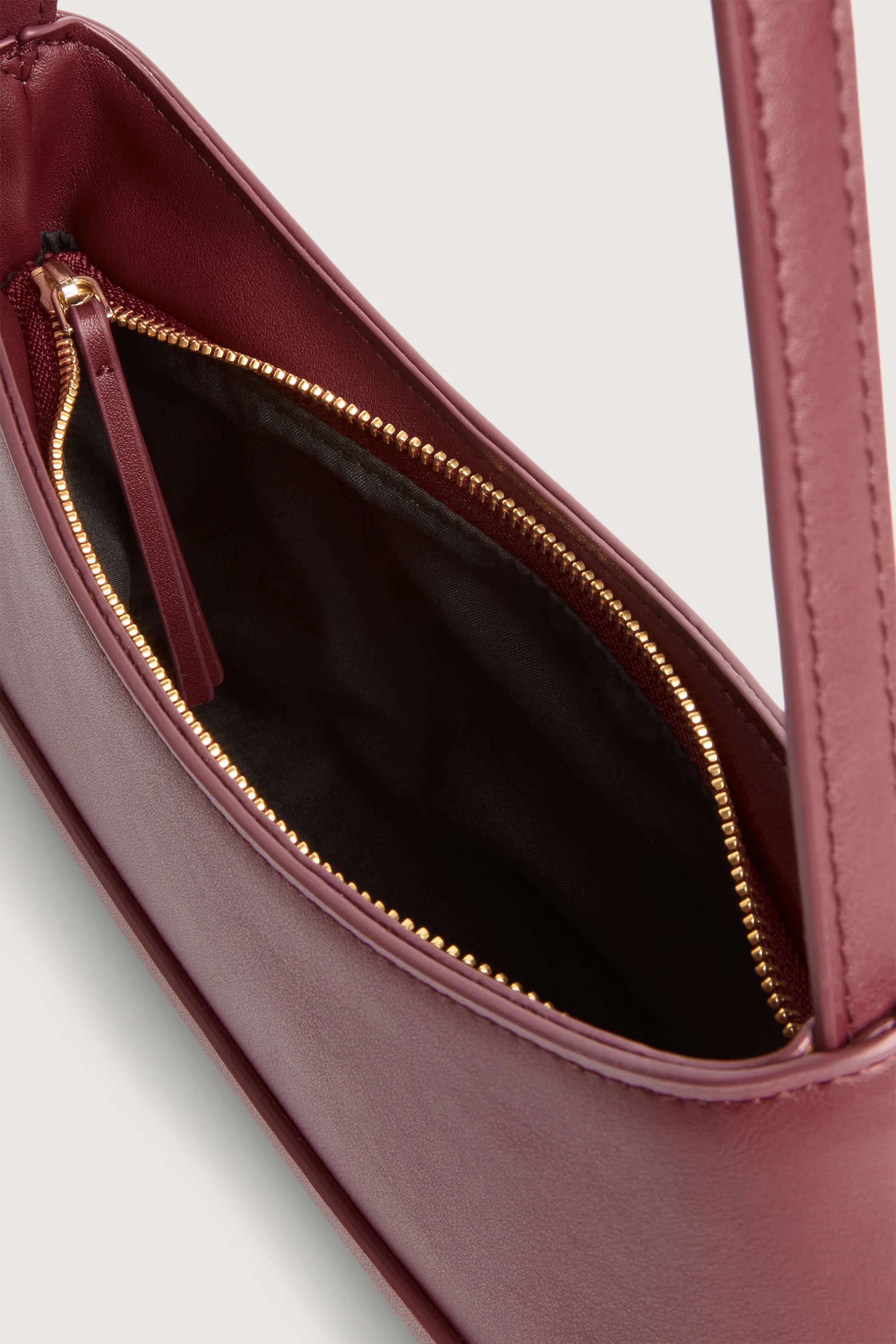 FRANKIE SHOULDER BAG - Image 10