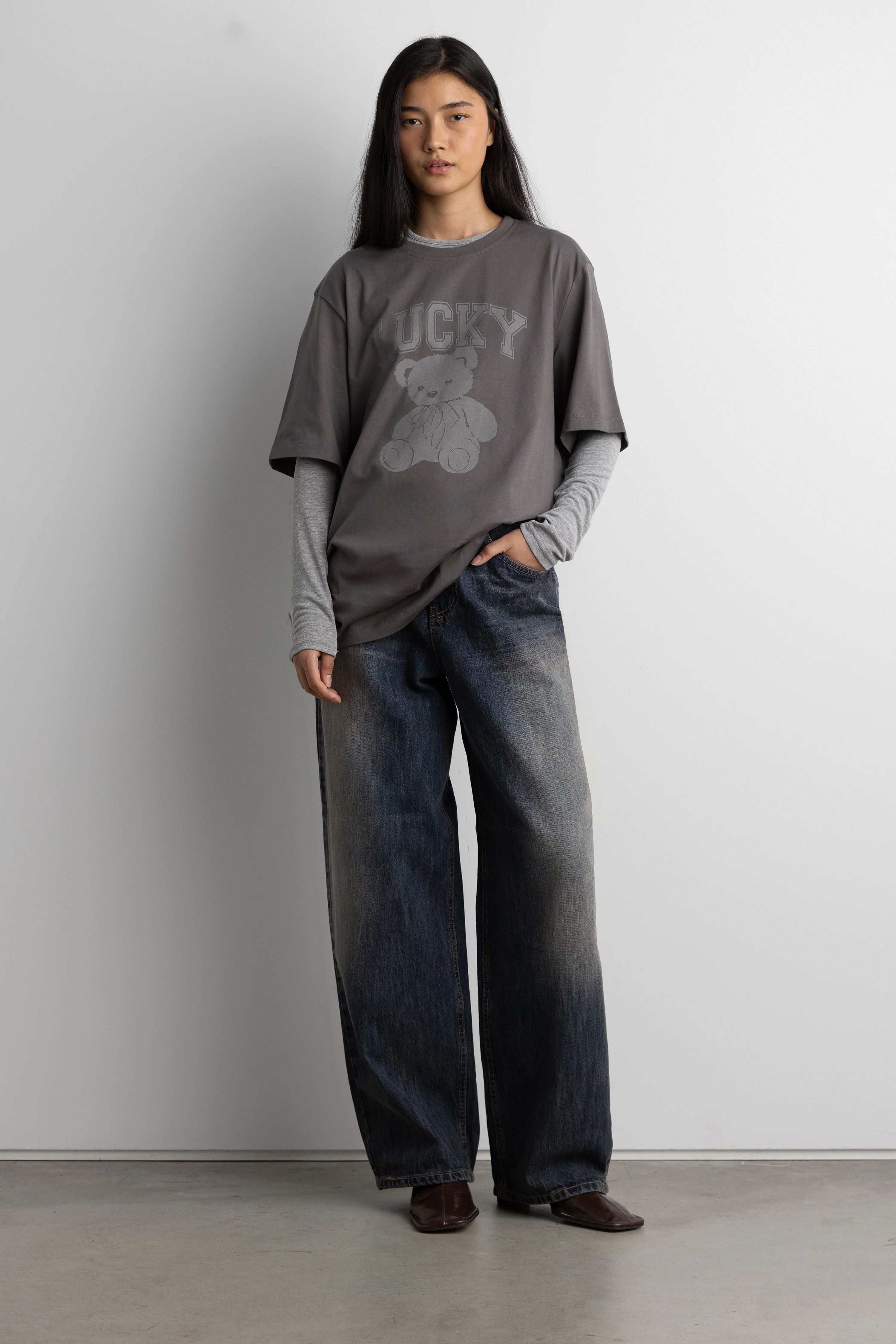 GRAPHIC PRINT T-SHIRT