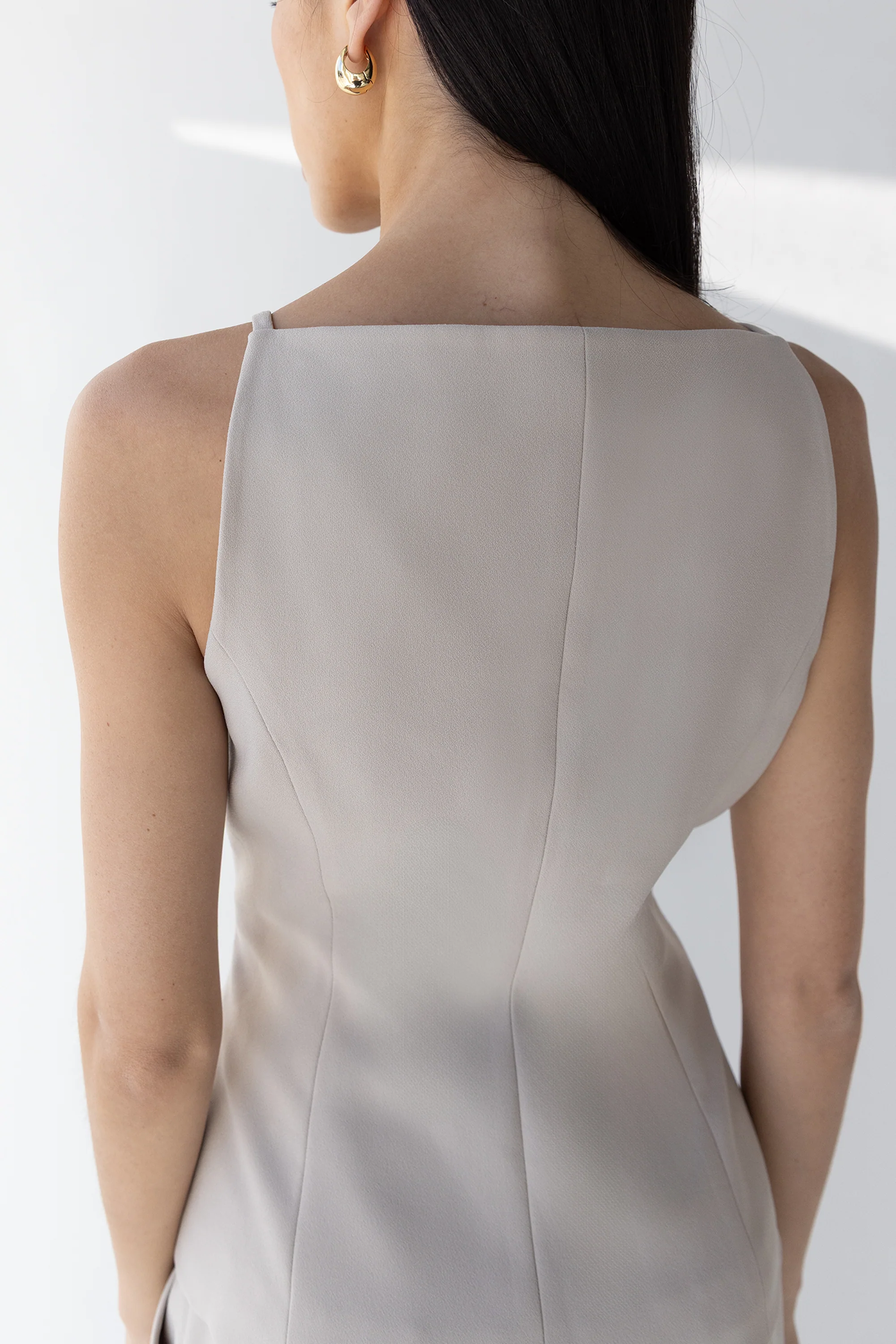 HIGH NECKLINE BUTTON VEST - Image 4