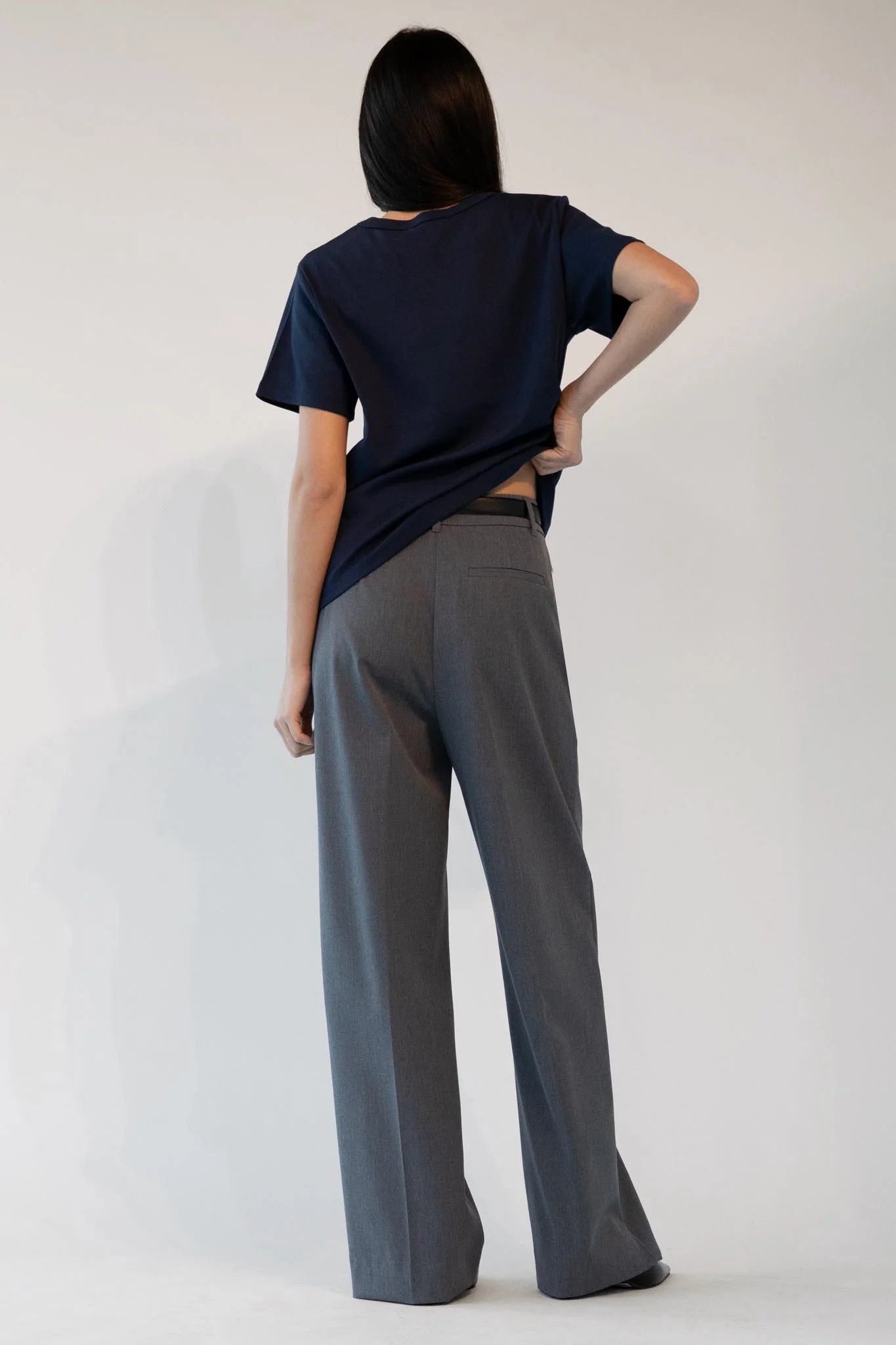 HIGH-RISE STRAIGHT LEG TROUSER - Image 11