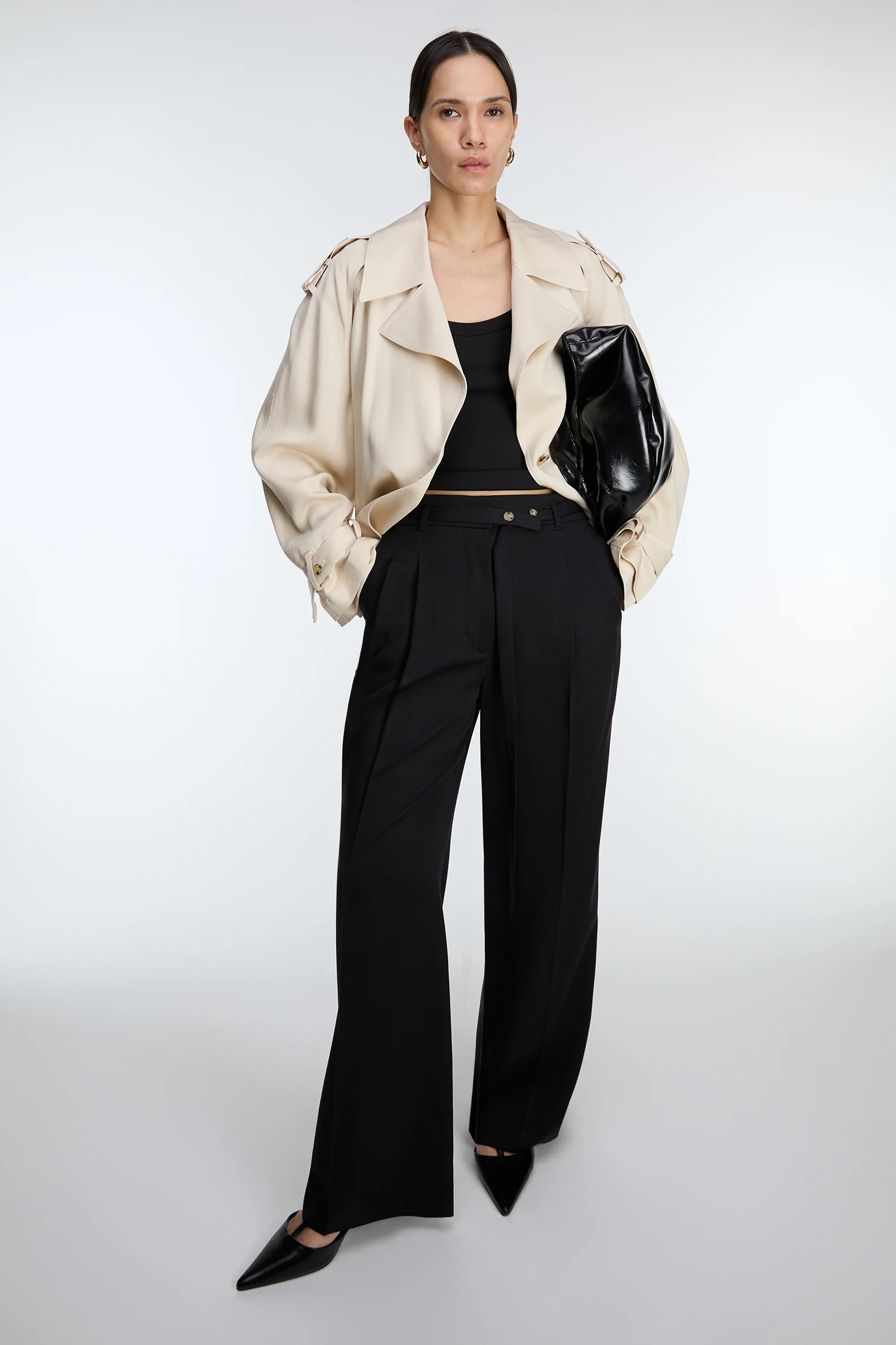 HIGH-RISE WIDE LEG BELT DETAIL TROUSER - Image 3