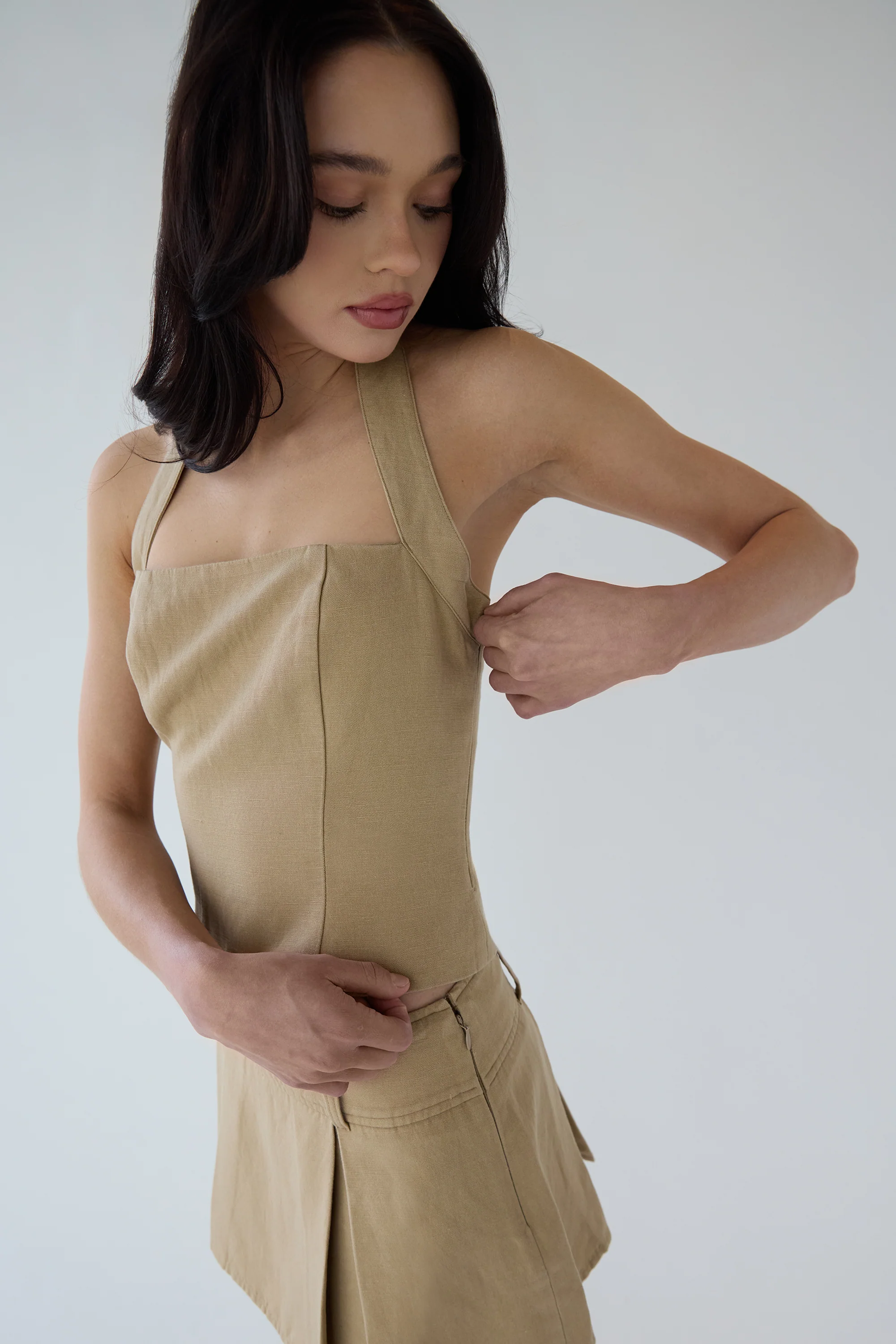 LINEN BLEND HALTER SQUARE NECK TOP - Image 3