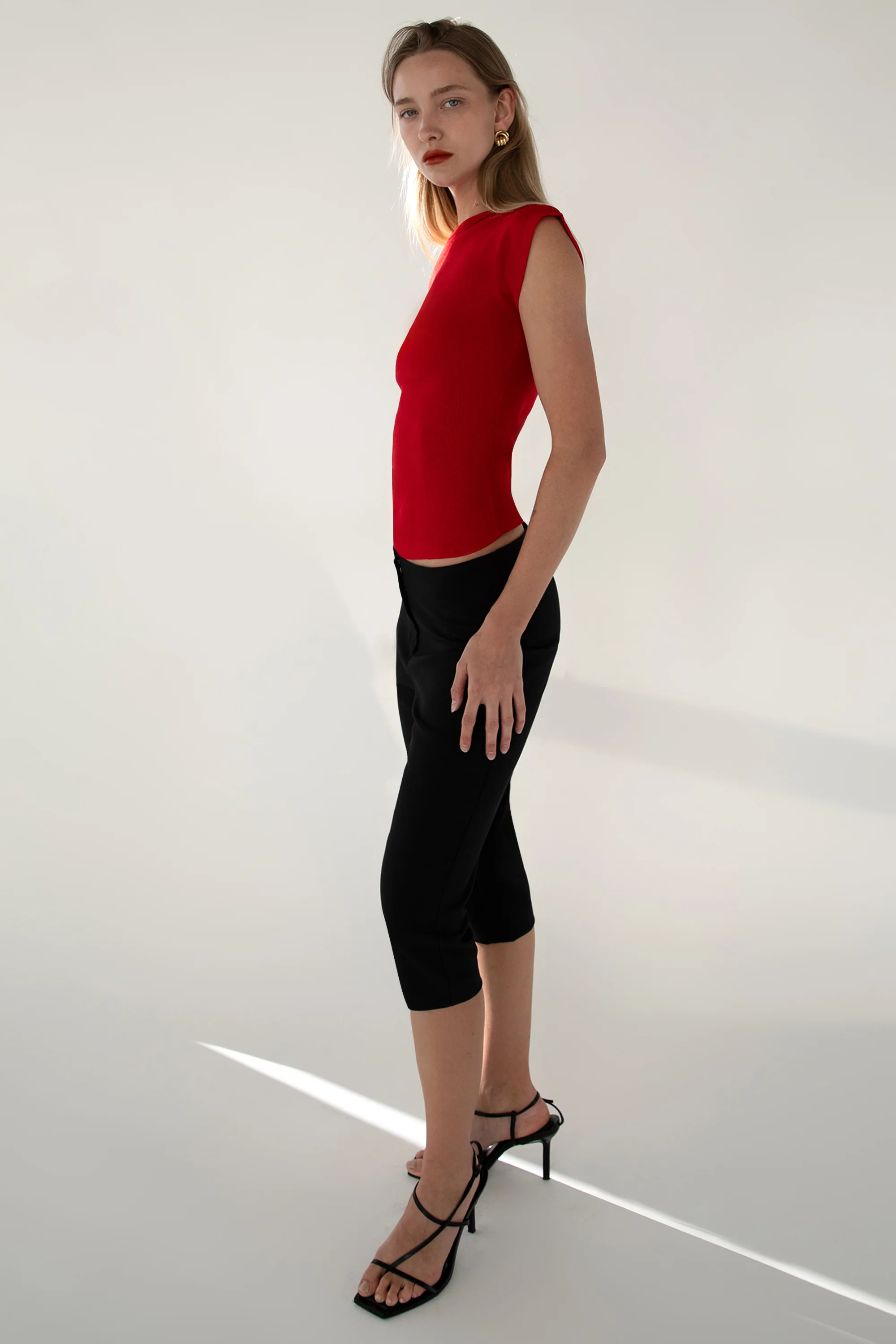 LOW-RISE CAPRI - Image 2