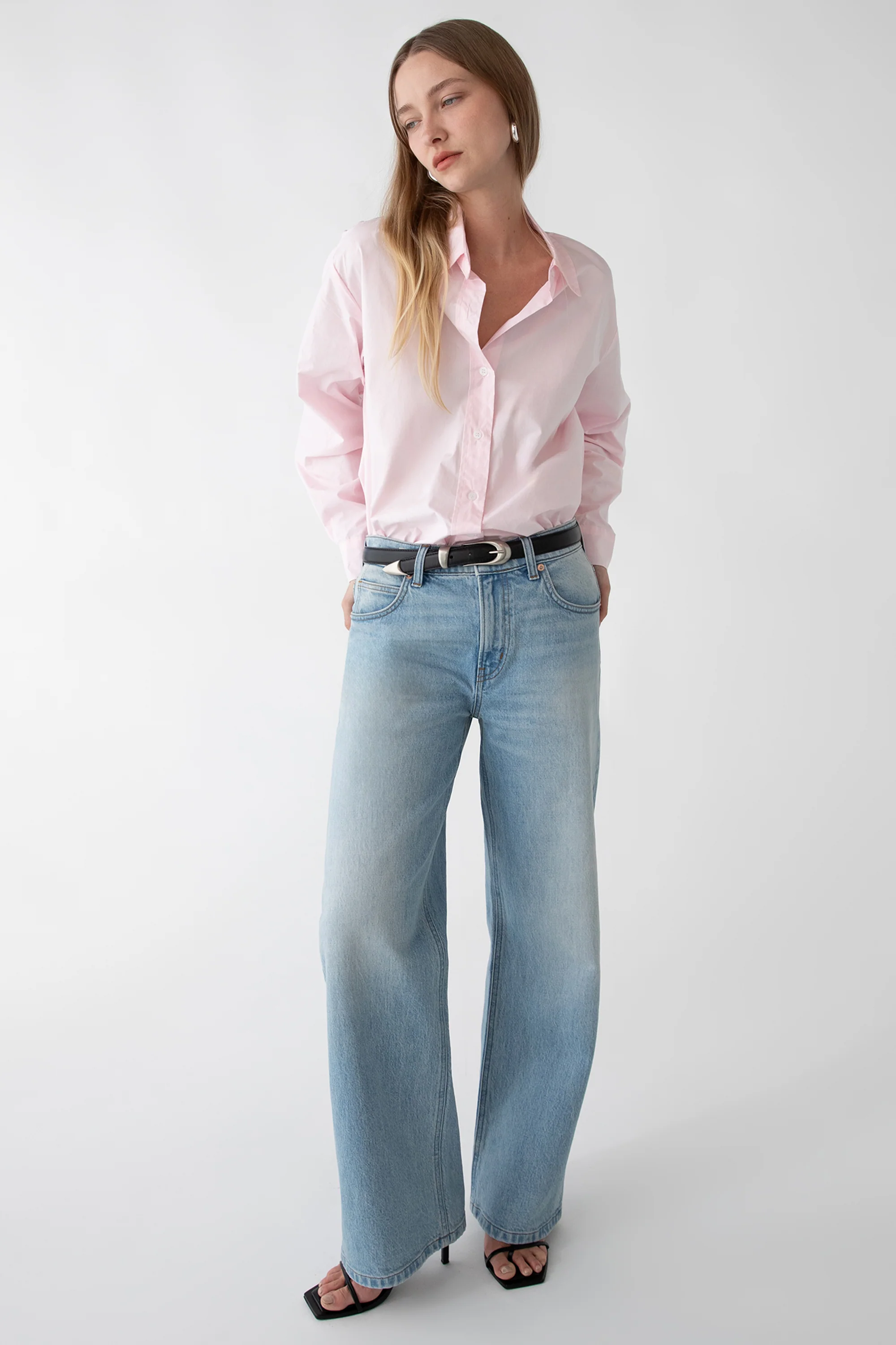 CLASSIC BUTTON UP SHIRT - Image 4