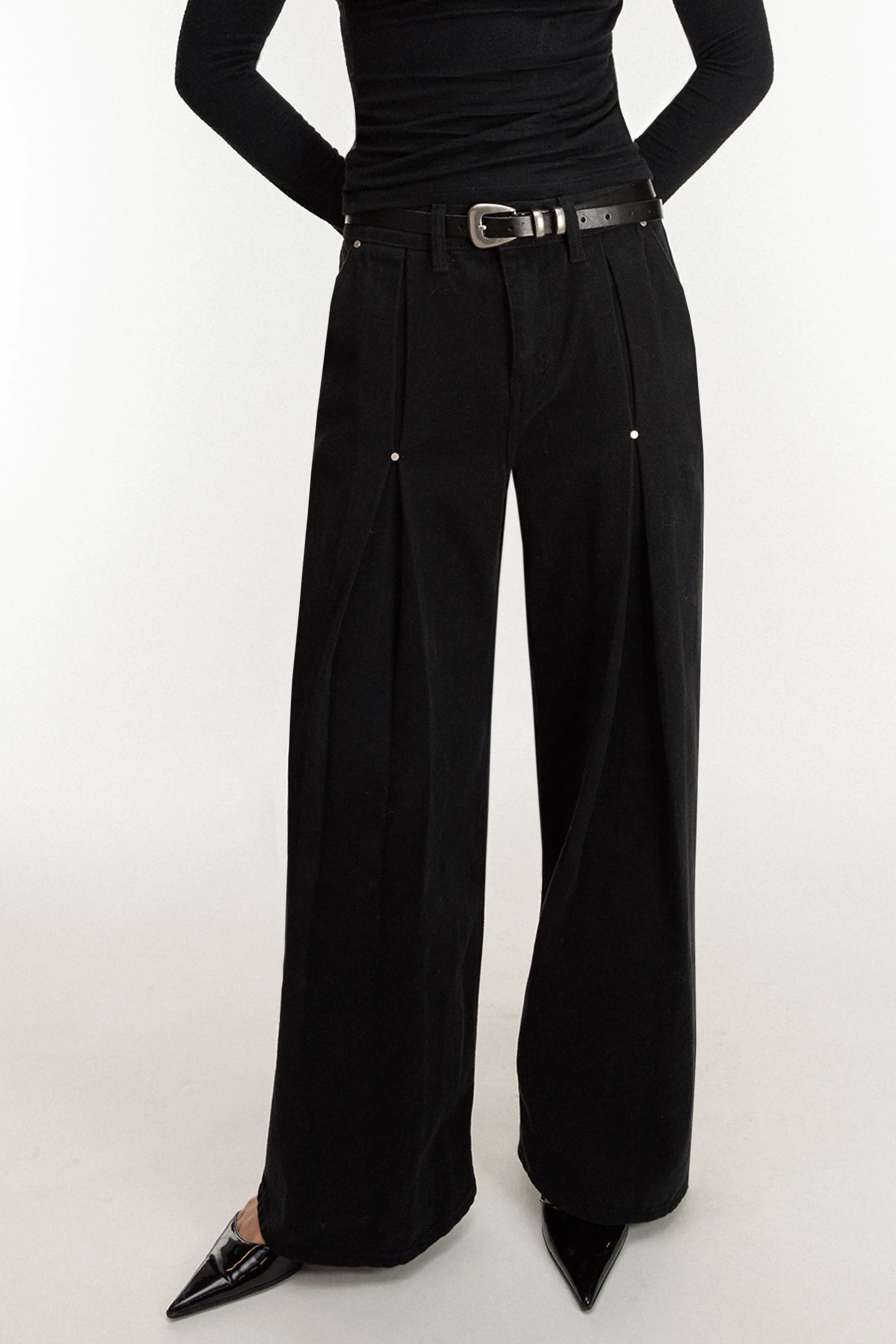 PLEATED PANTS WITH STUD DETAILS - Image 3