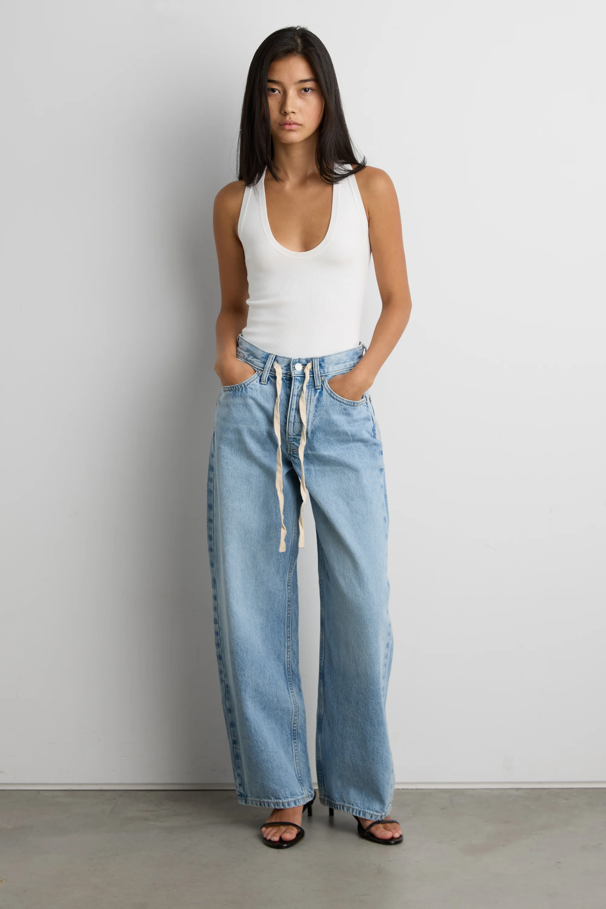 MID-RISE WIDE LEG JEAN WITH DRAWSTRING WAIST - Image 2