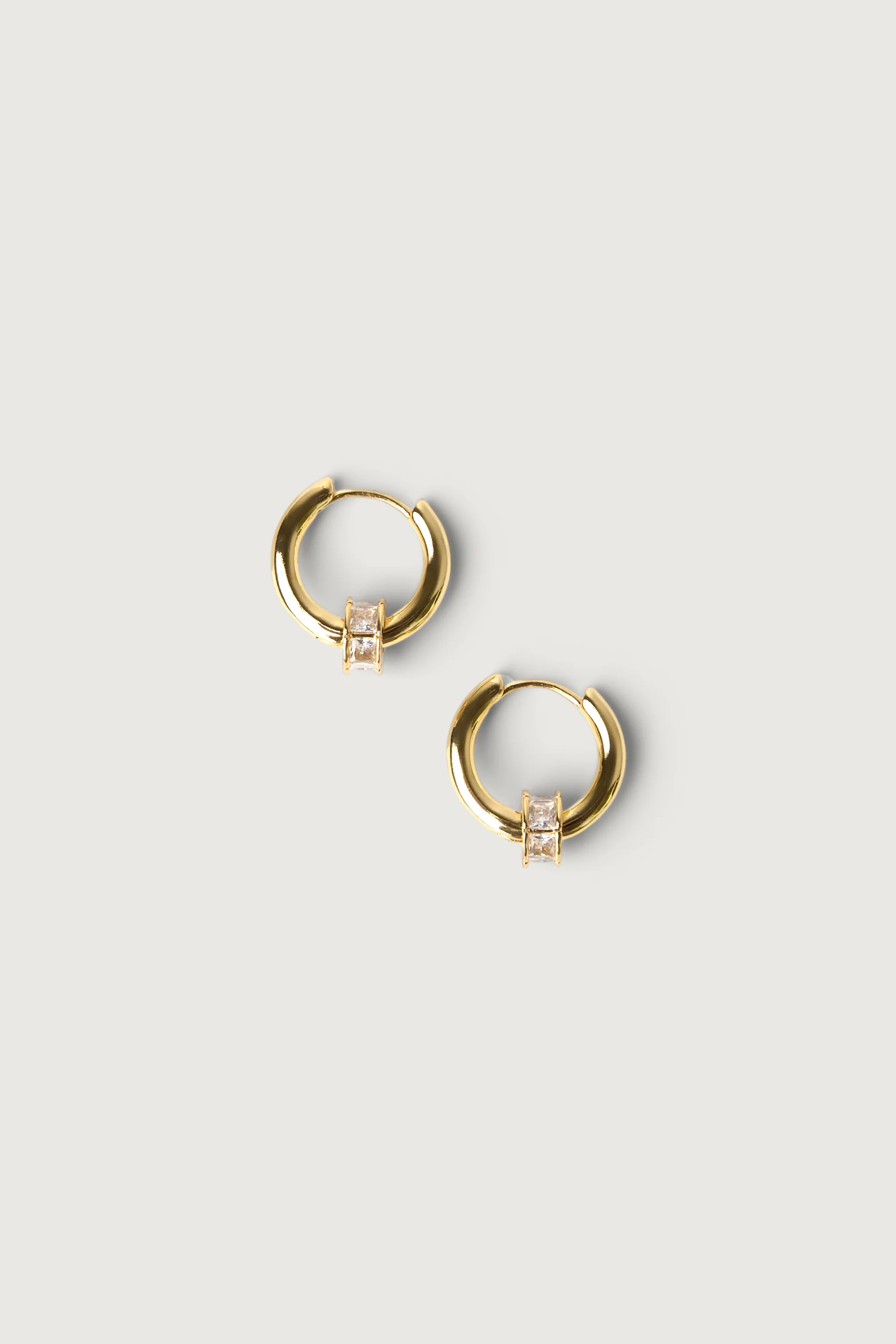MINIMAL GEM HOOP EARRINGS - Image 3