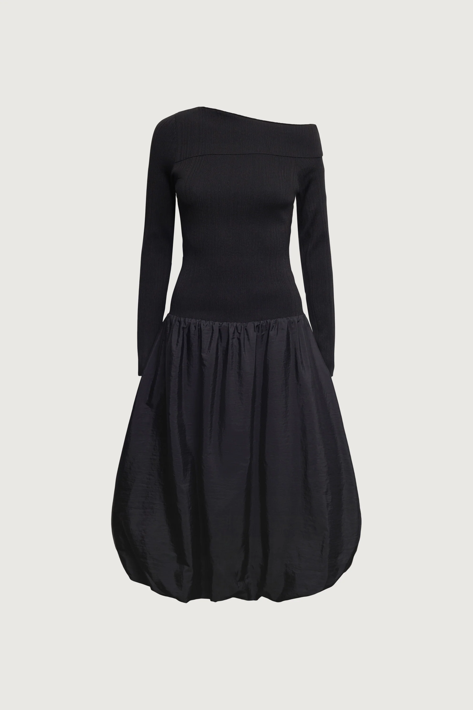LONG SLEEVE OFF THE SHOULDER BUBBLE HEM MIDI DRESS - Image 3