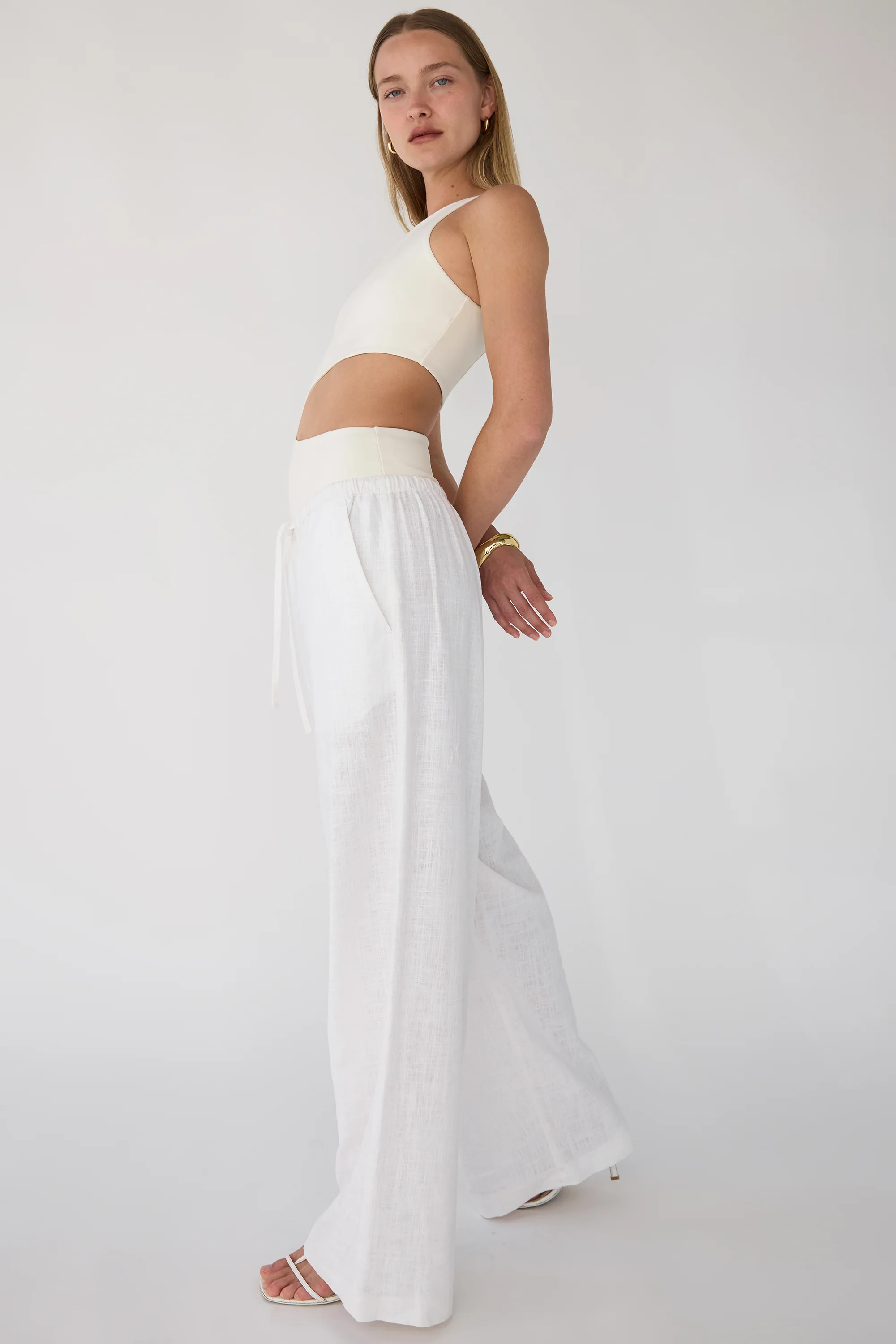 ONE SHOULDER ONE-PIECE SWIMSUIT WITH CUTOUT - Image 4
