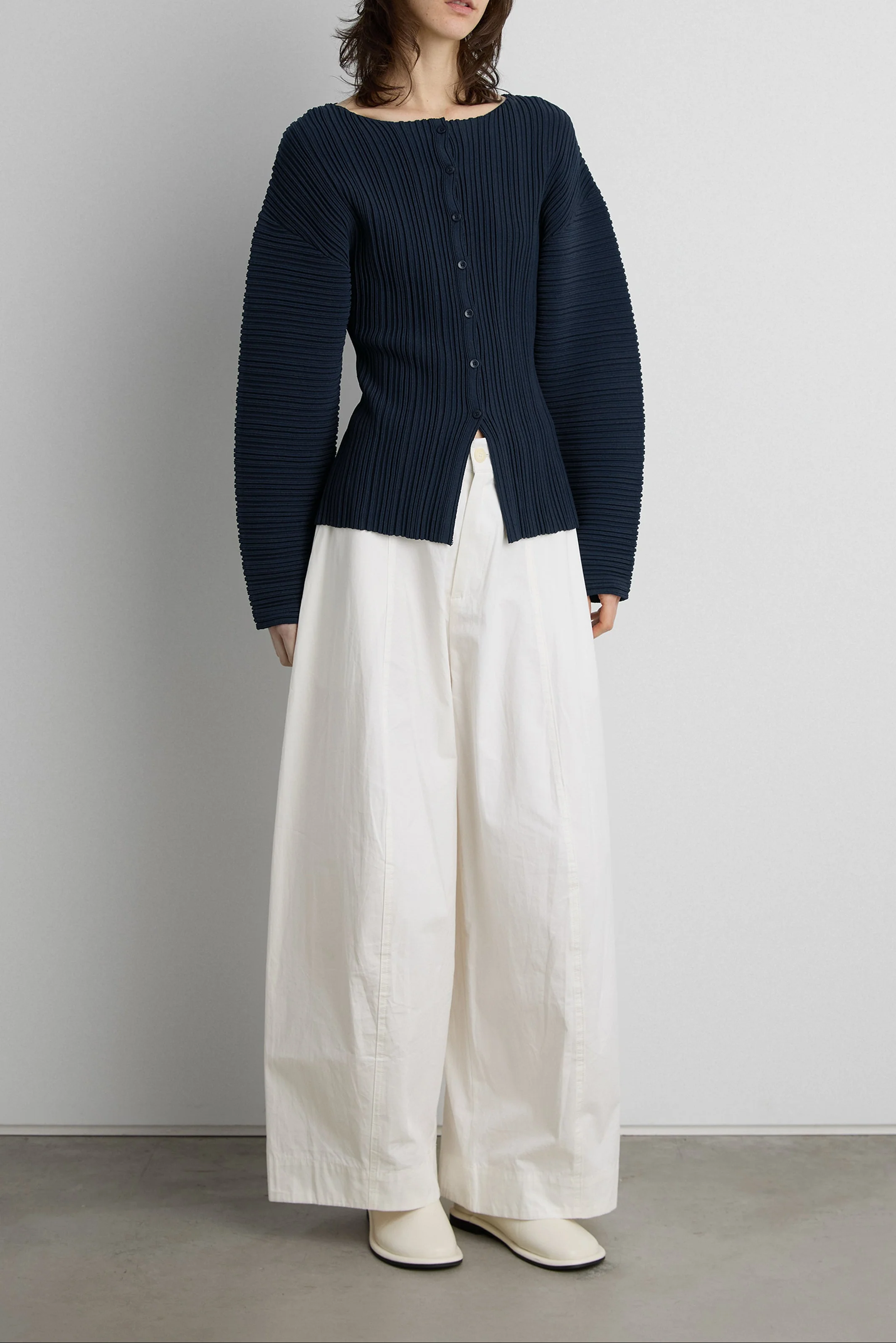 OTTOMAN RIBBED KNIT BUTTON FRONT TOP - Image 6