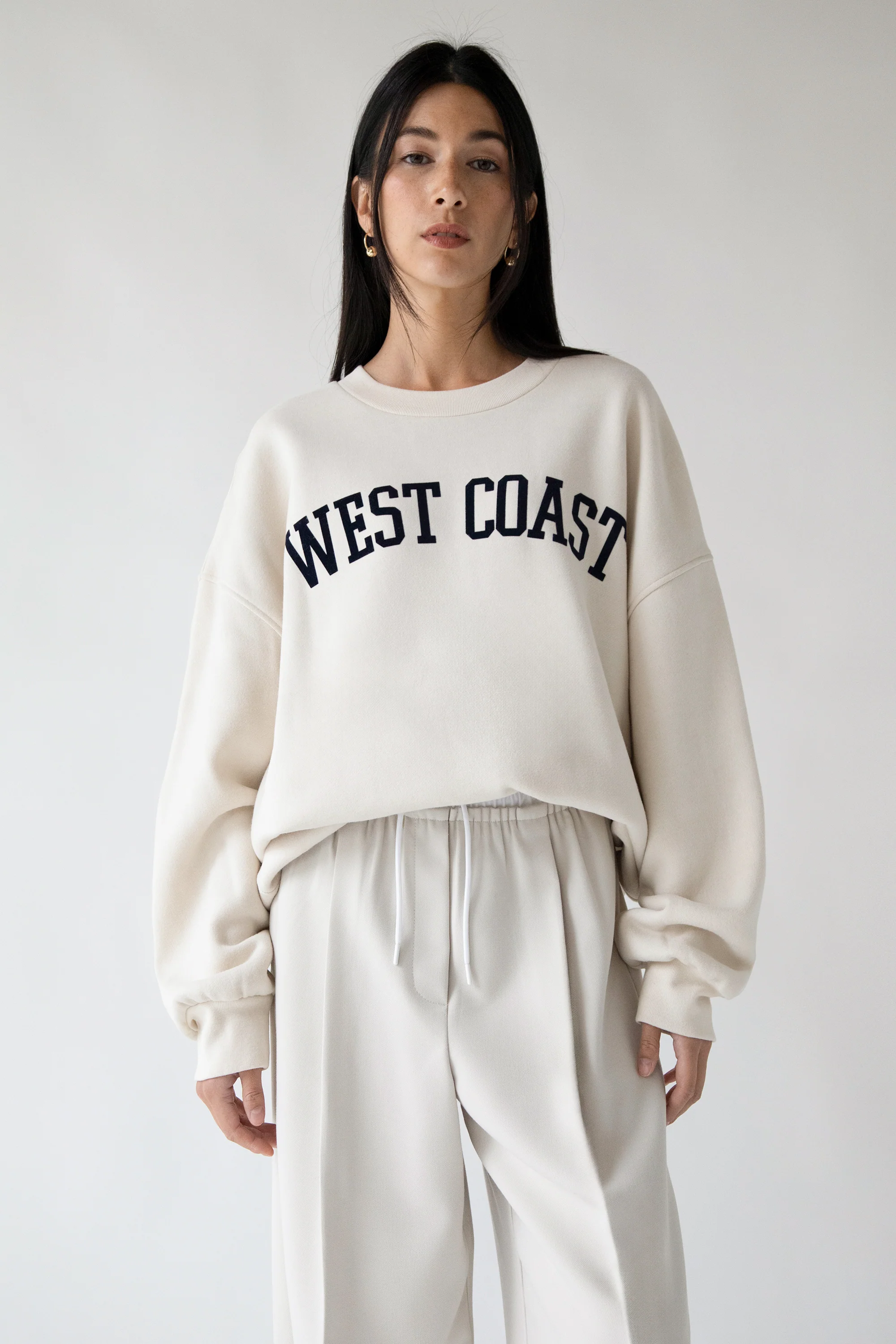 OVERSIZED GRAPHIC SWEATSHIRT - Image 11