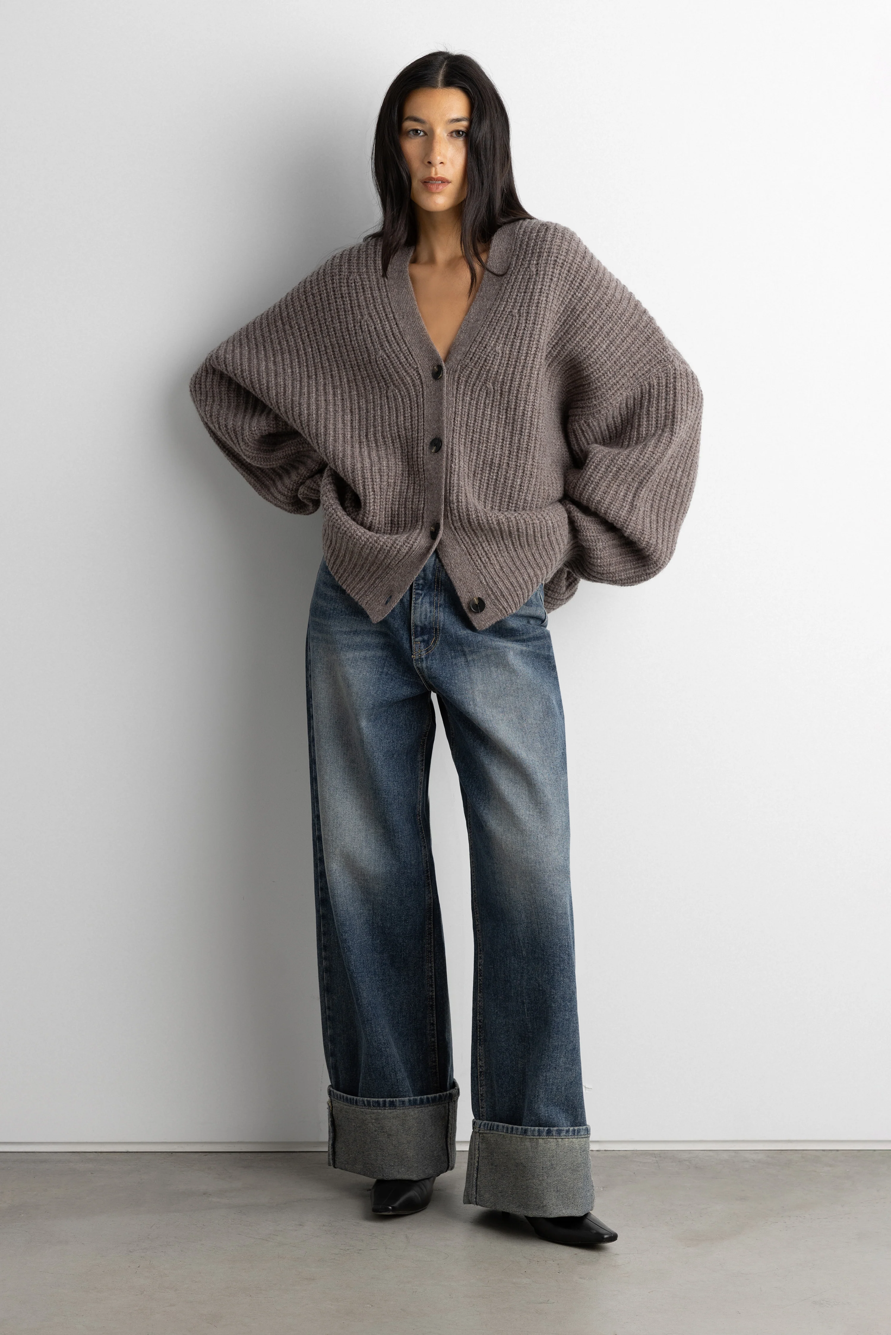 OVERSIZED SLOUCHY WOOL CARDIGAN - Image 5