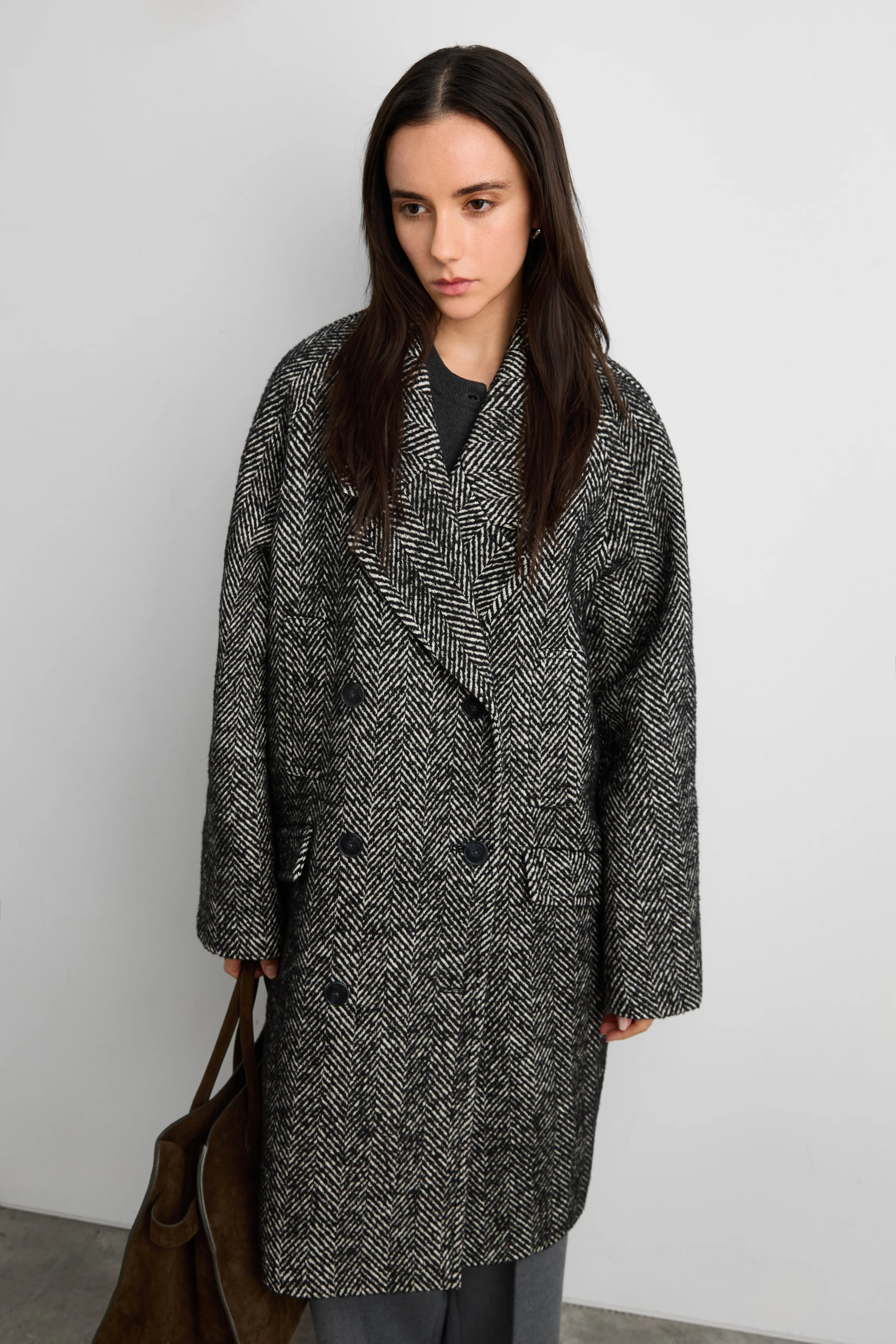 OVERSIZED WOOL-BLEND DOUBLE-BREASTED COAT - Image 2