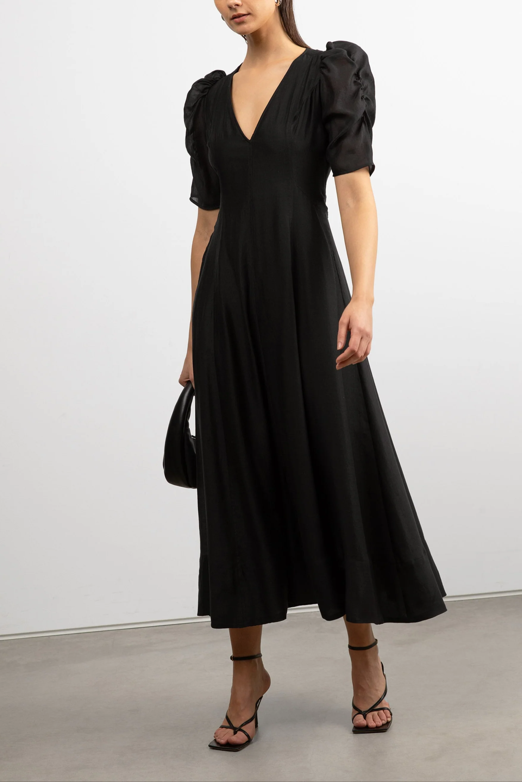 V-NECK PUFF SLEEVE MAXI DRESS - Image 8
