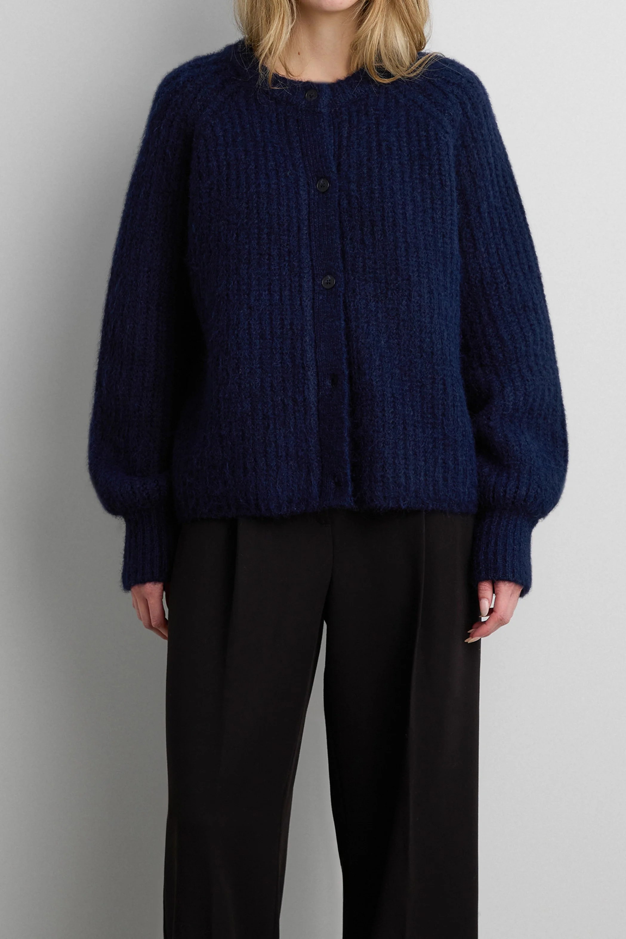 RAGLAN SLEEVE BUTTON FRONT CARDIGAN - Image 6