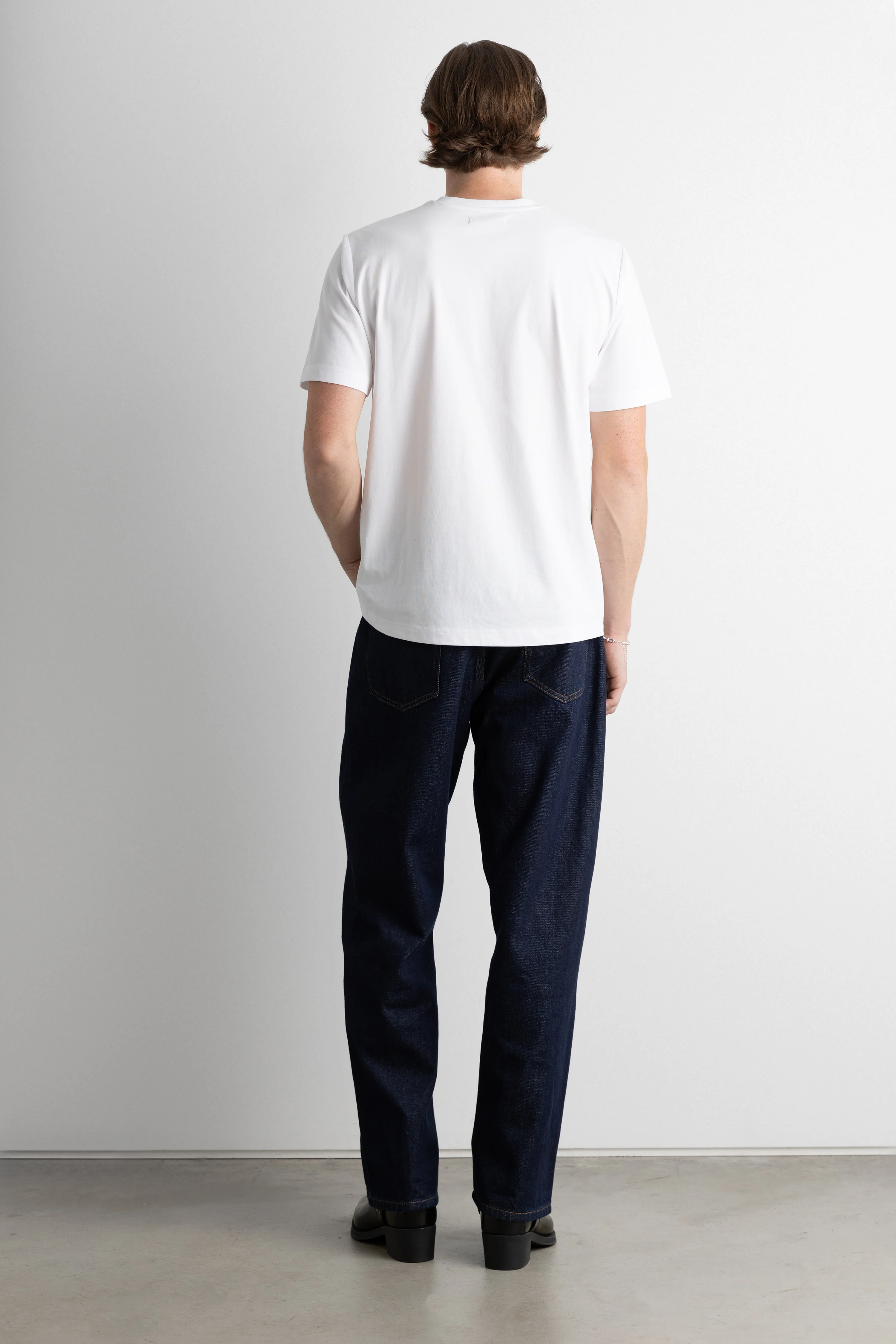 RELAXED CLASSIC CORE T-SHIRT - Image 4