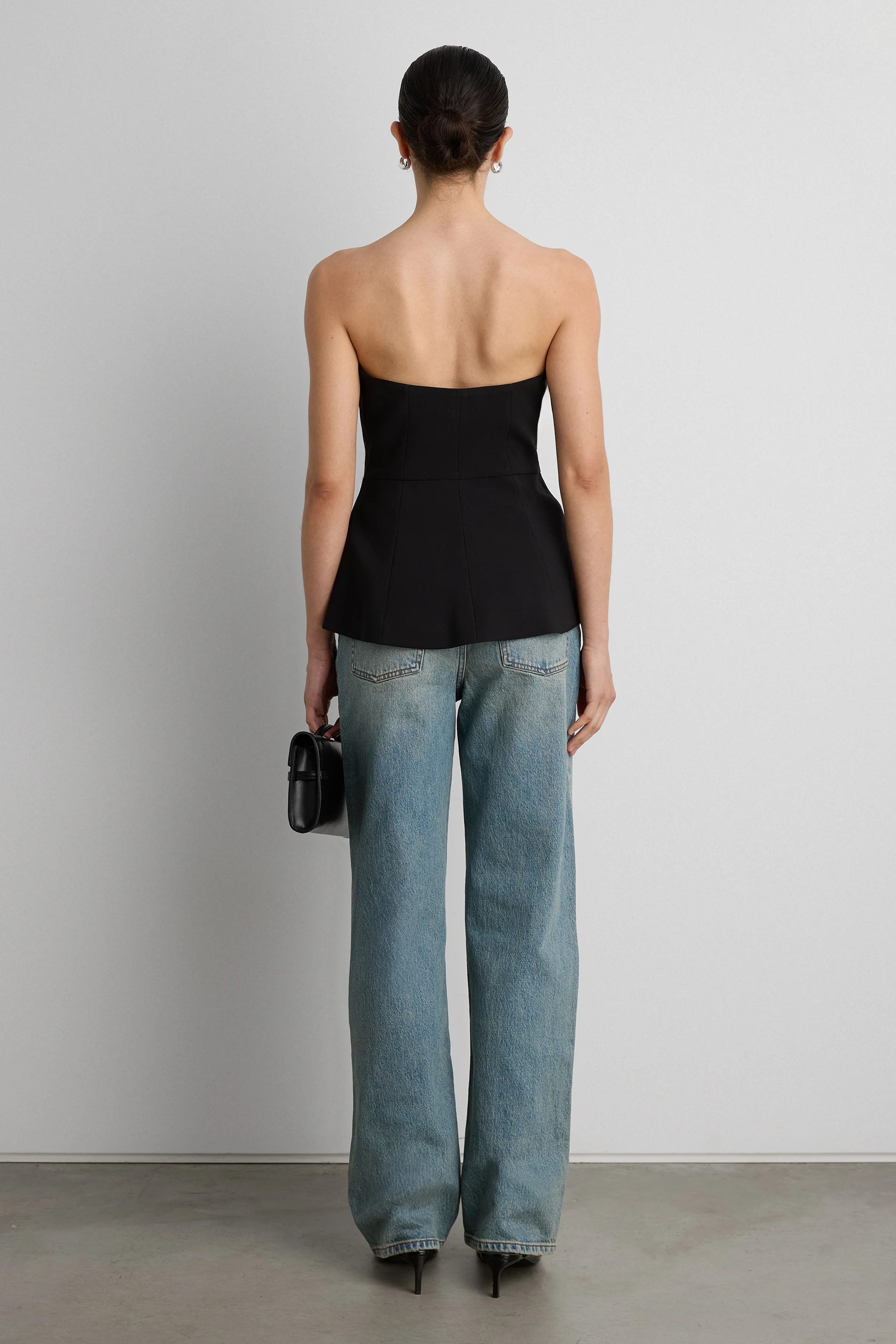 MID-RISE STRAIGHT LEG JEAN - Image 9