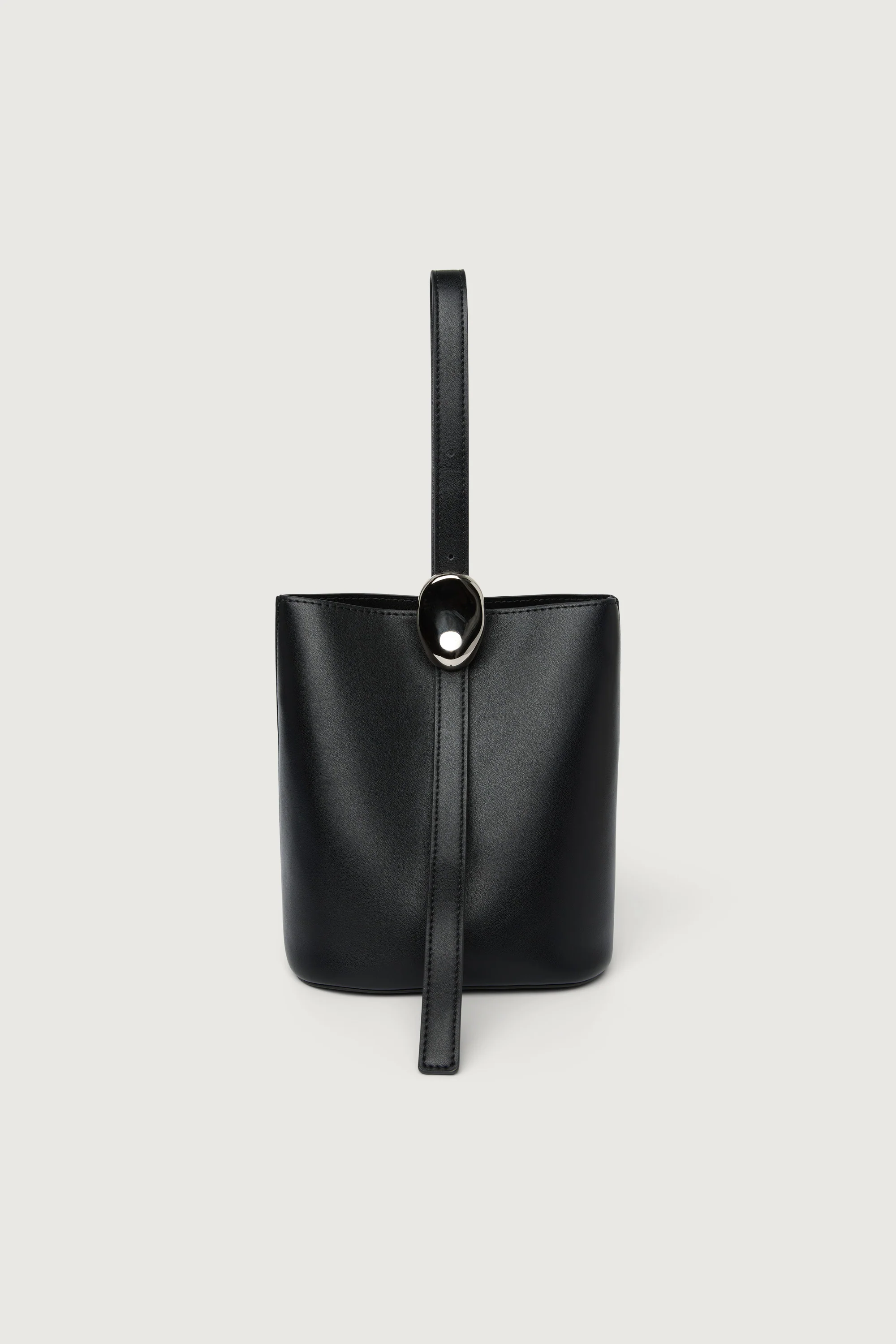 REN BUCKET BAG