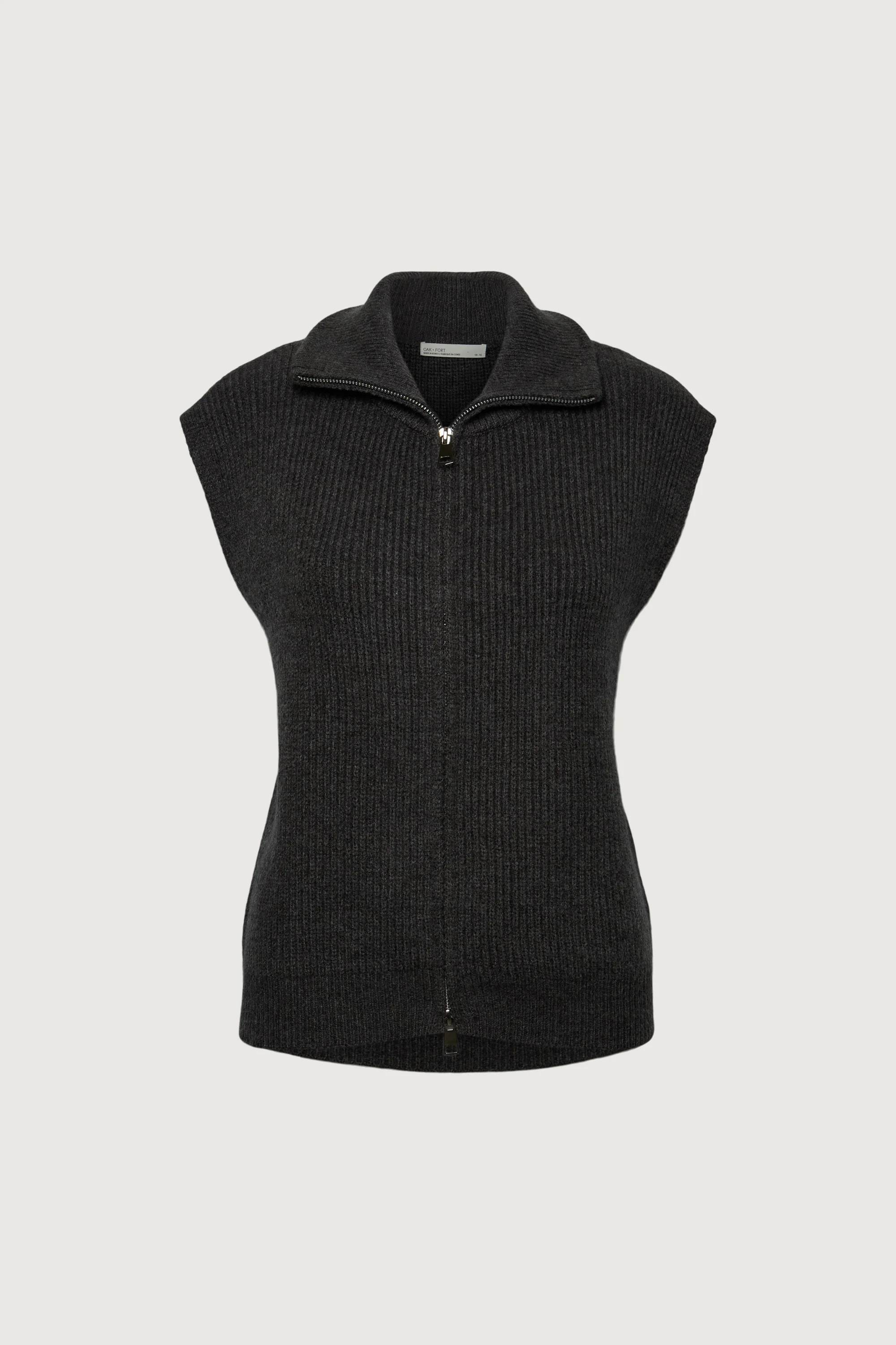 RIBBED KNIT MOCK NECK ZIP-UP SWEATER VEST - Image 5