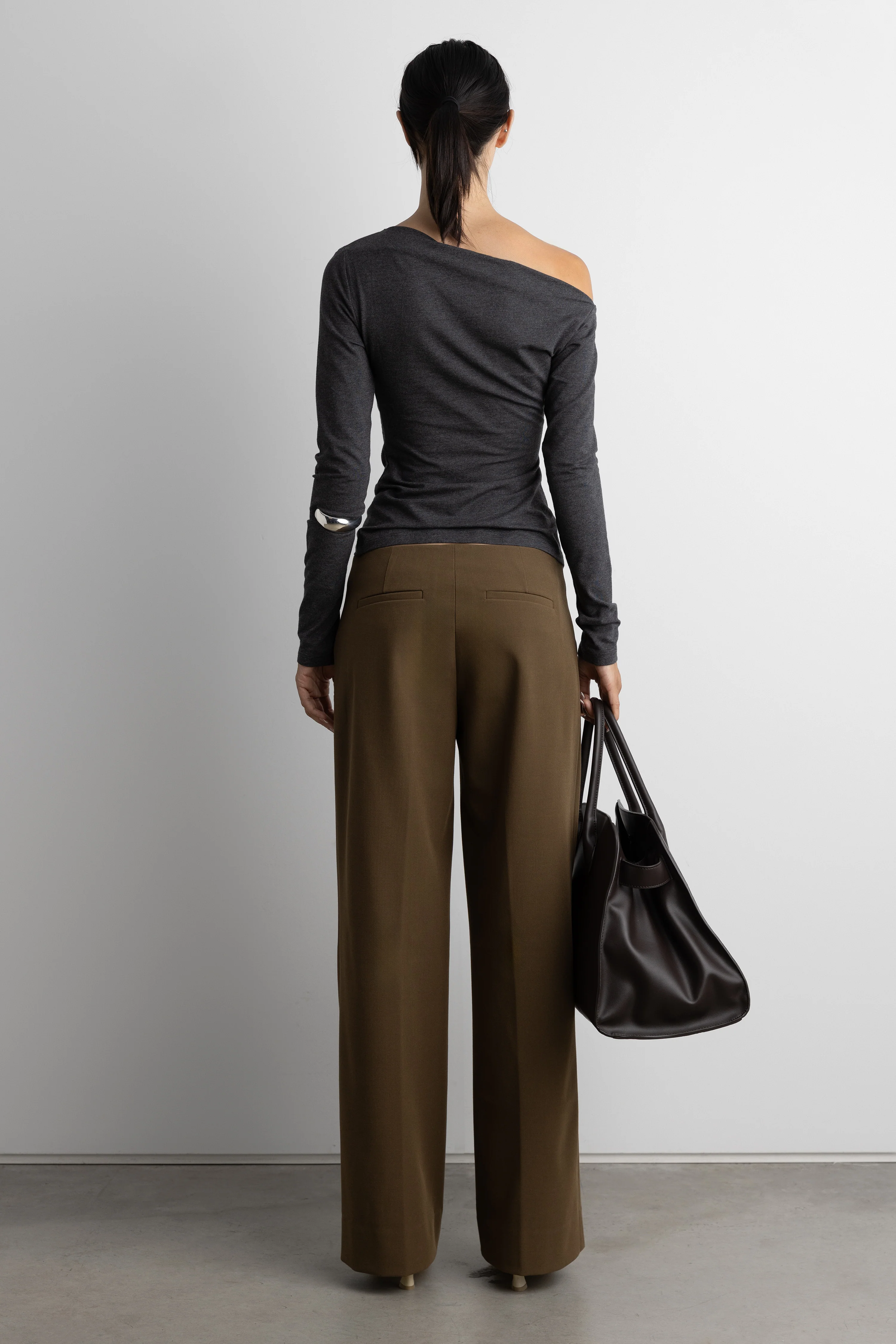 RUCHED ASYMMETRICAL LONG SLEEVE TOP - Image 3