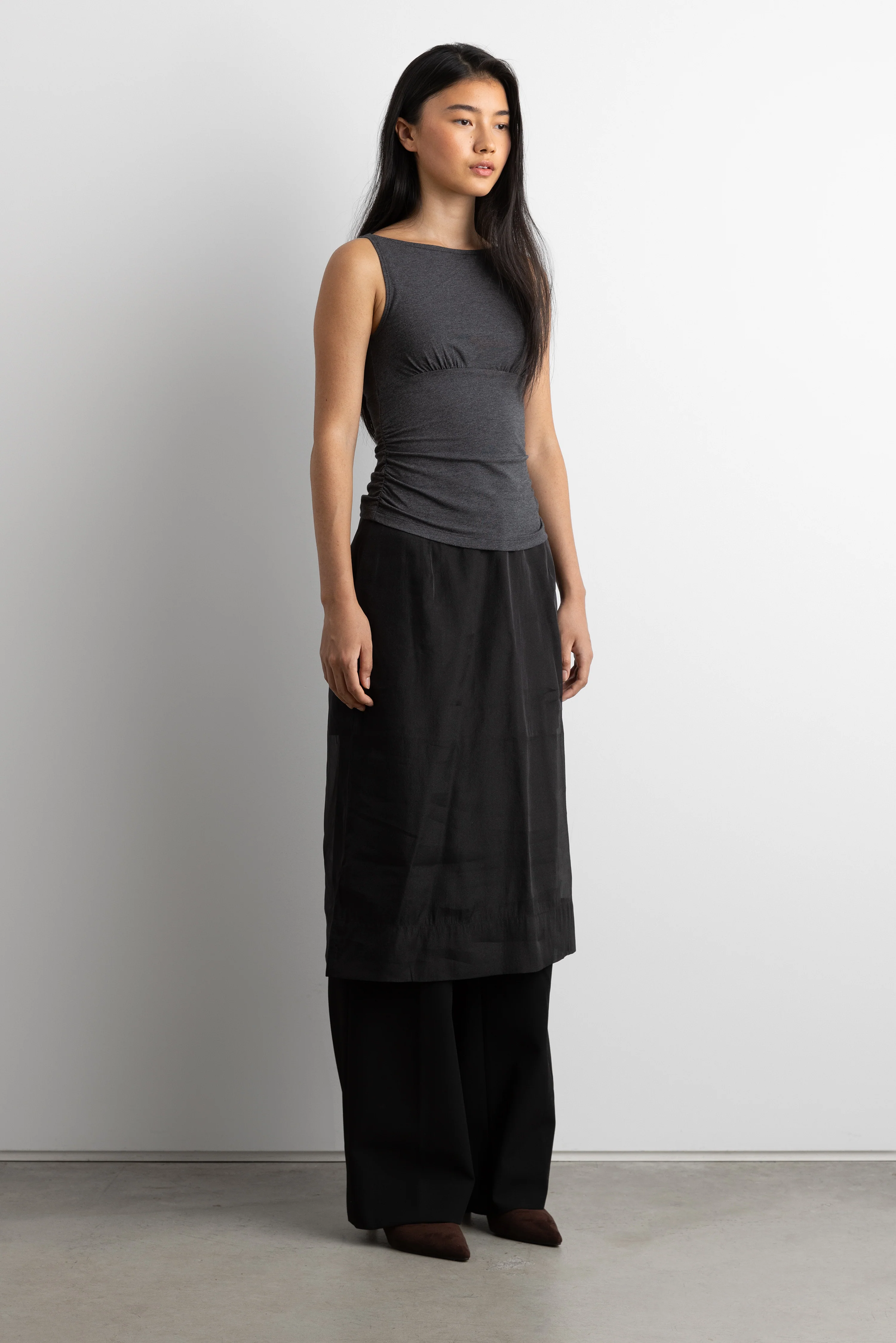 RUCHED HIGH NECK TANK TOP - Image 2