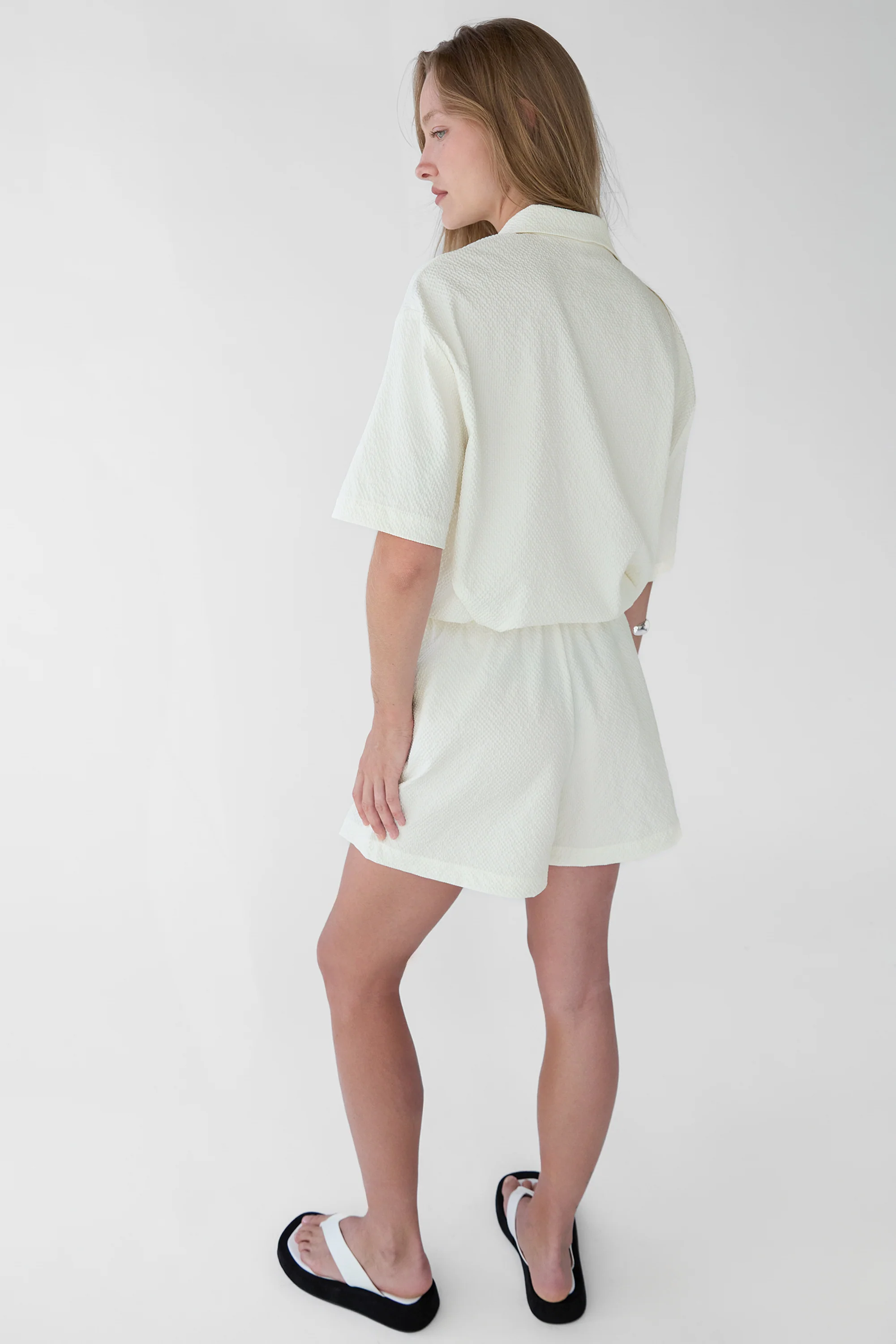SEERSUCKER SHORT SLEEVE SHIRT - Image 2